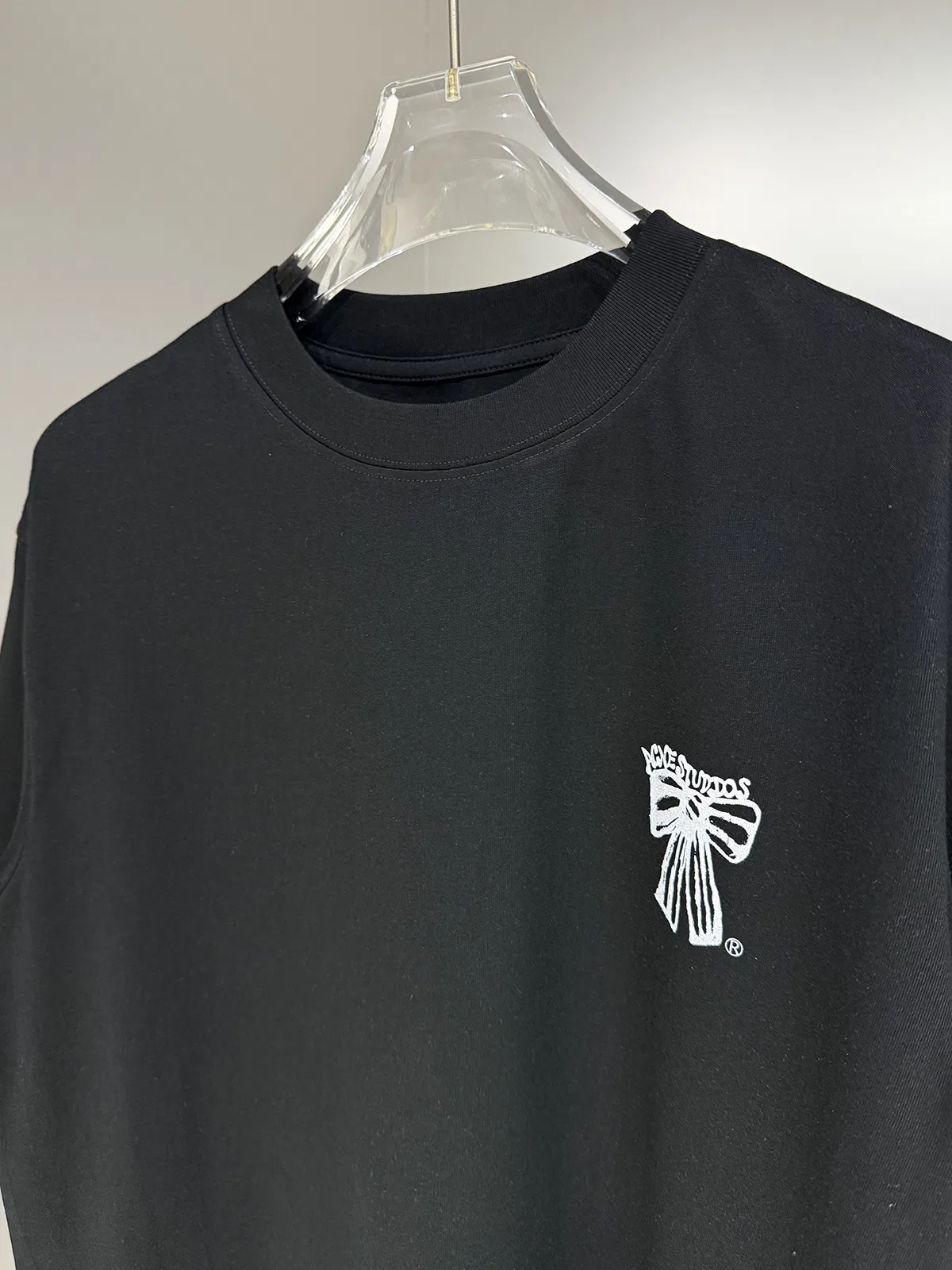 ACNE 27FW VRUKKZV 012 반팔티셔츠 4