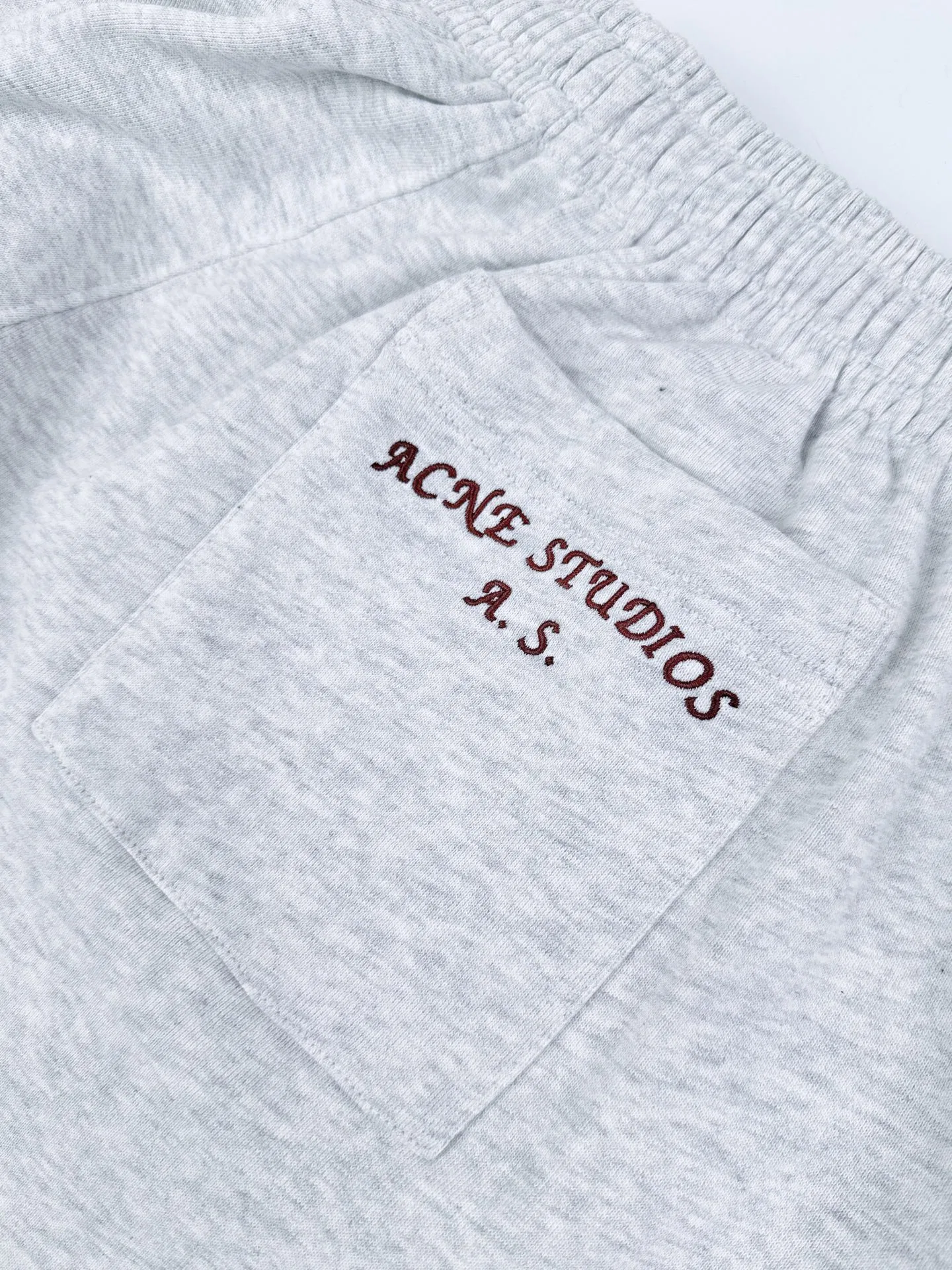 ACNE 27FW VYNUMFZ 002 스웻팬츠 5