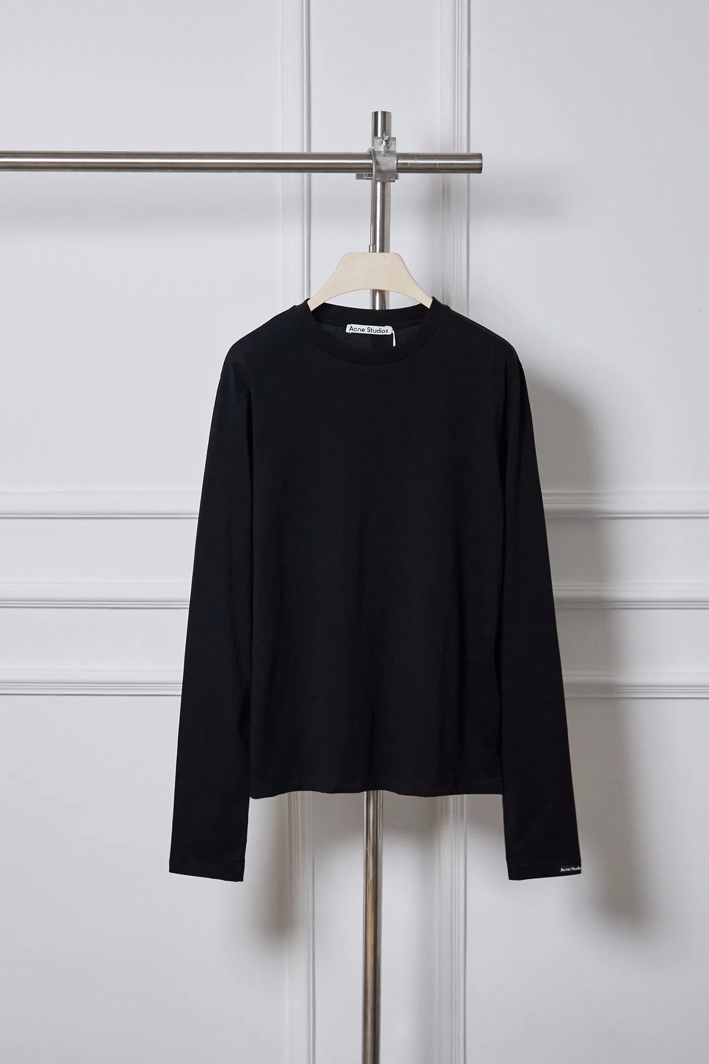 ACNE 27FW VYNUMFZ 010 롱슬리브