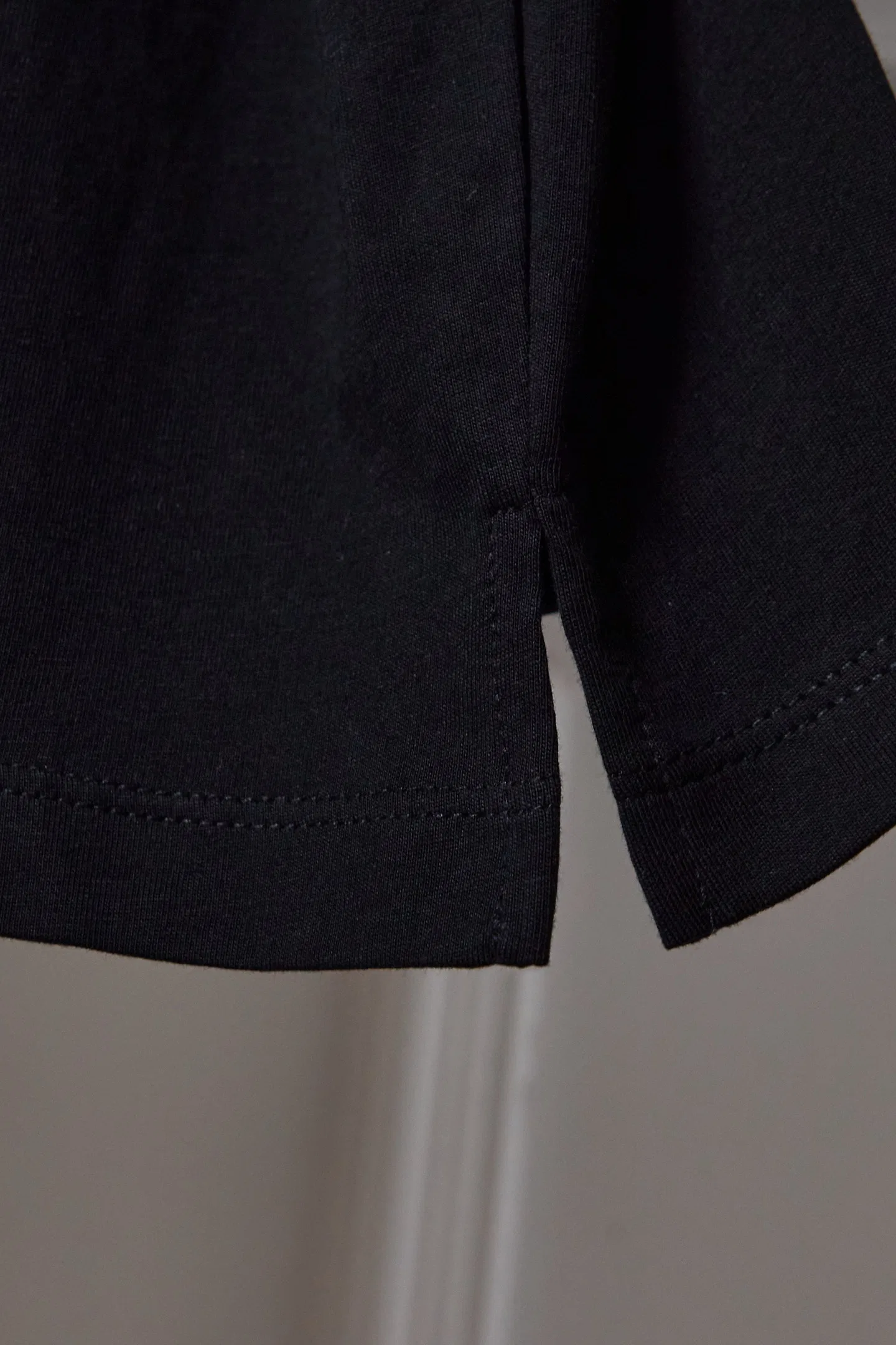 ACNE 27FW VYNUMFZ 010 롱슬리브 5