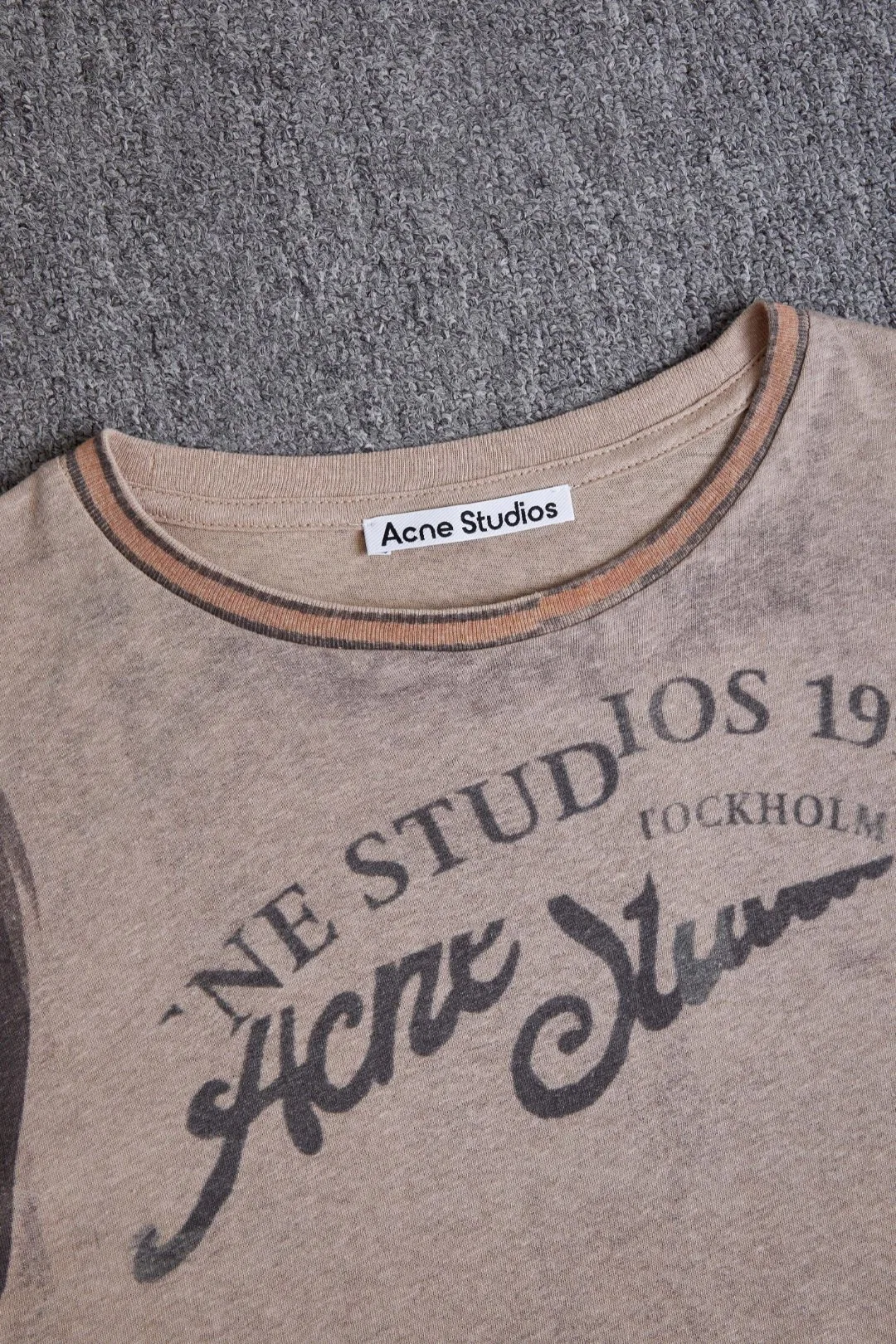 ACNE 27FW VYNUMFZ 014 반팔티셔츠 3