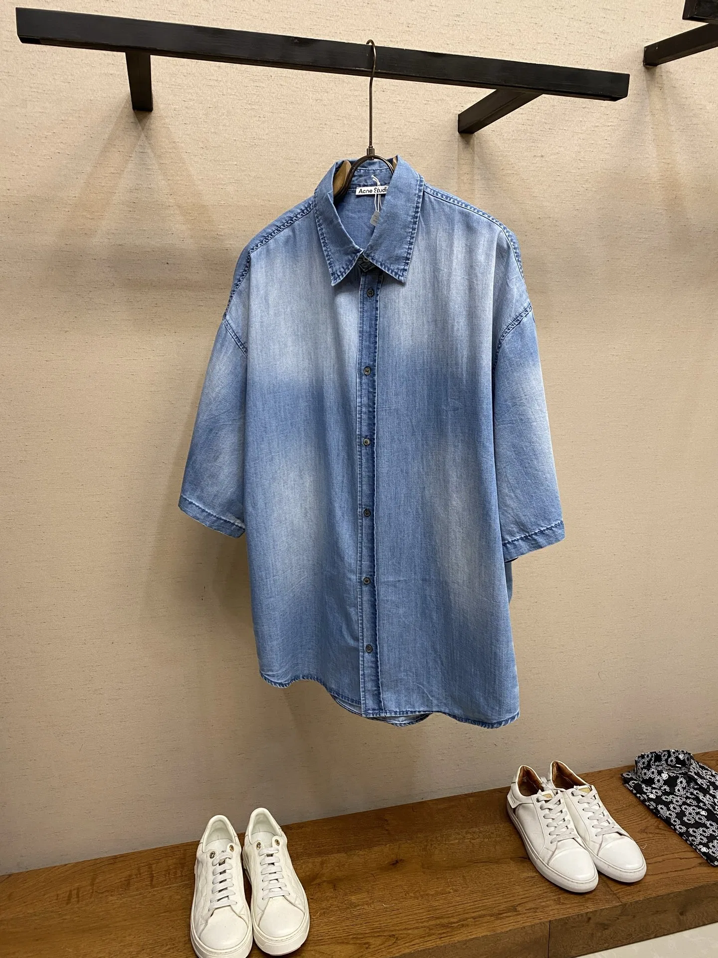 ACNE 27FW YHLNMXZ 003 반팔셔츠
