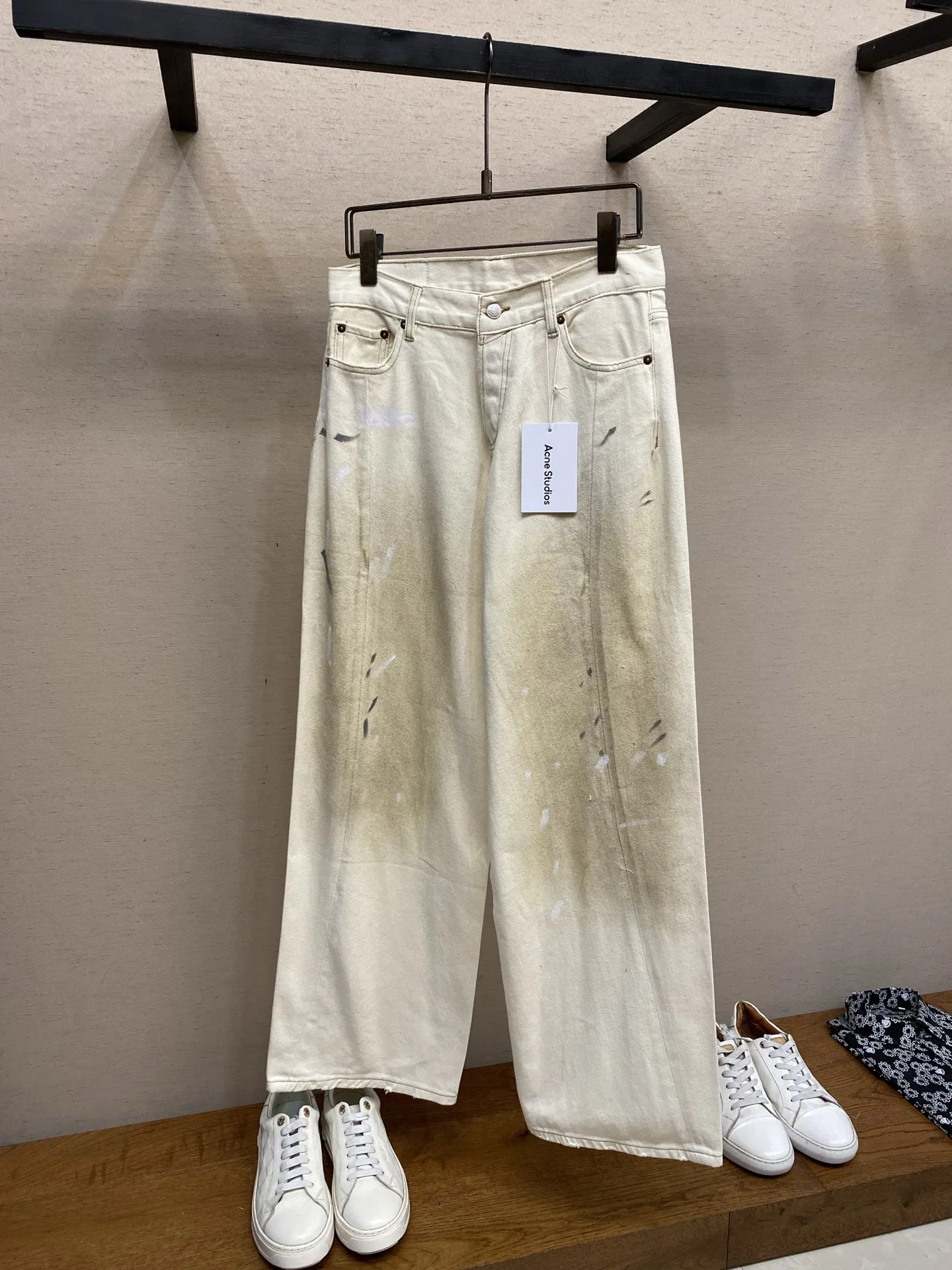 ACNE 27FW YHLNMXZ 007 데님팬츠