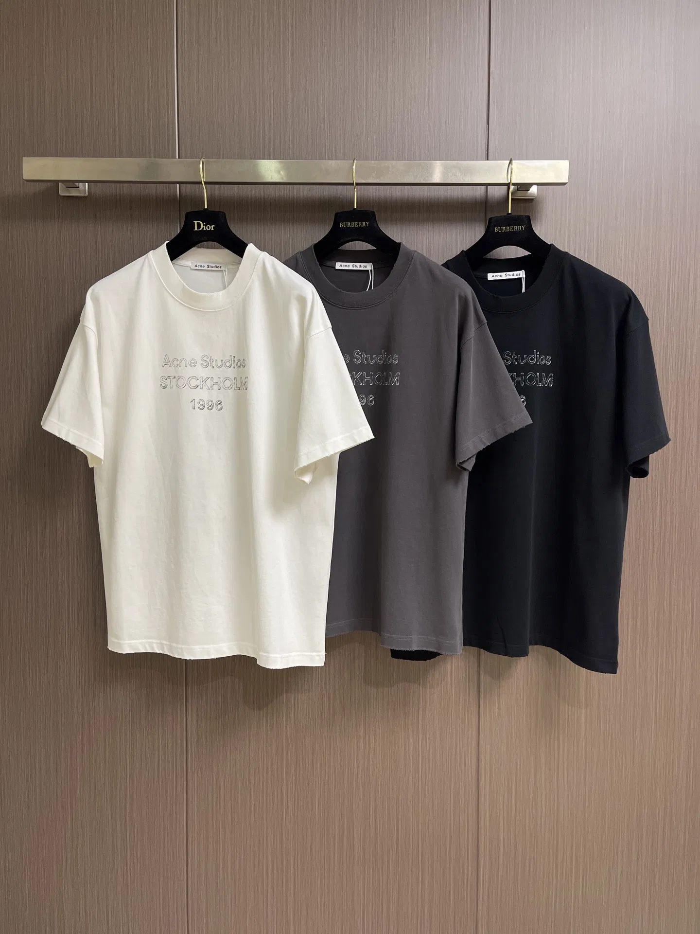 ACNE 27FW YHLNMXZ 011 반팔티셔츠