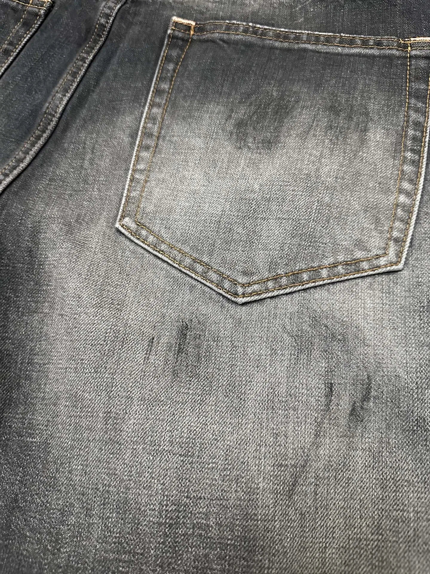 ACNE 27FW ZJFCTMT 002 데님숏츠 5