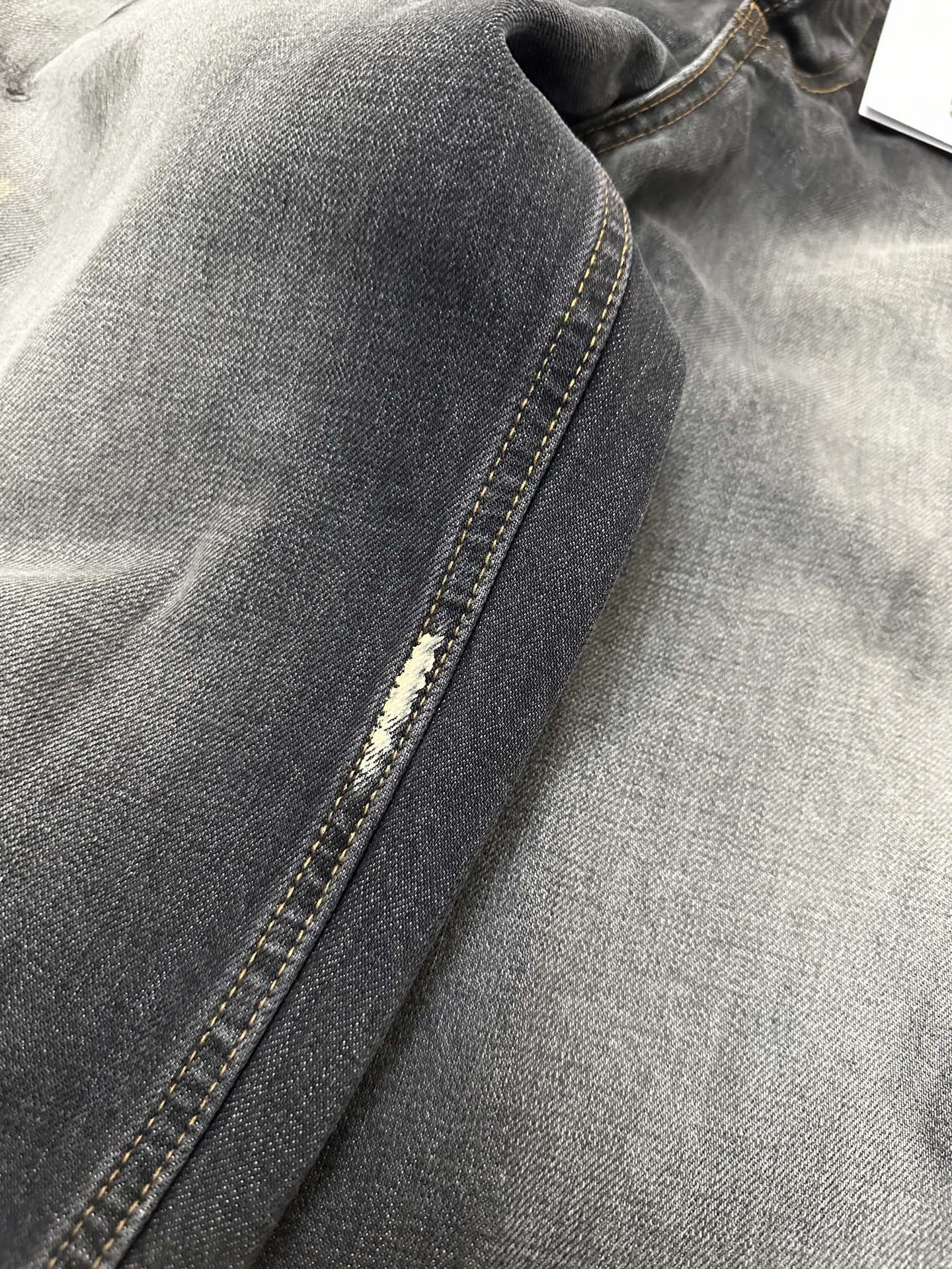 ACNE 27FW ZJFCTMT 002 데님숏츠 6