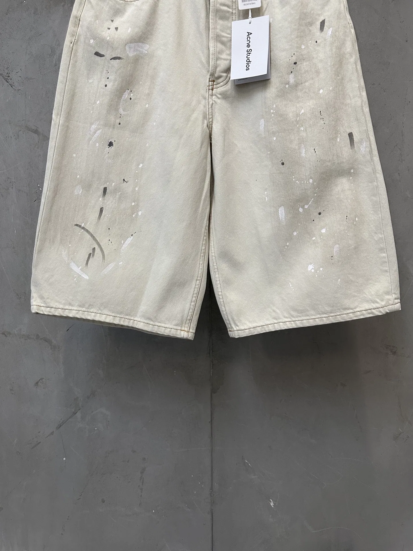ACNE 27FW ZJFCTMT 003 데님숏츠 3