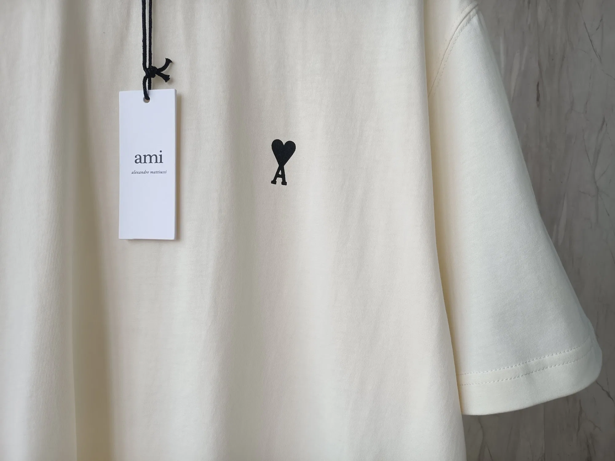 AMI 27FW NYCDRJK 001 반팔티셔츠 5