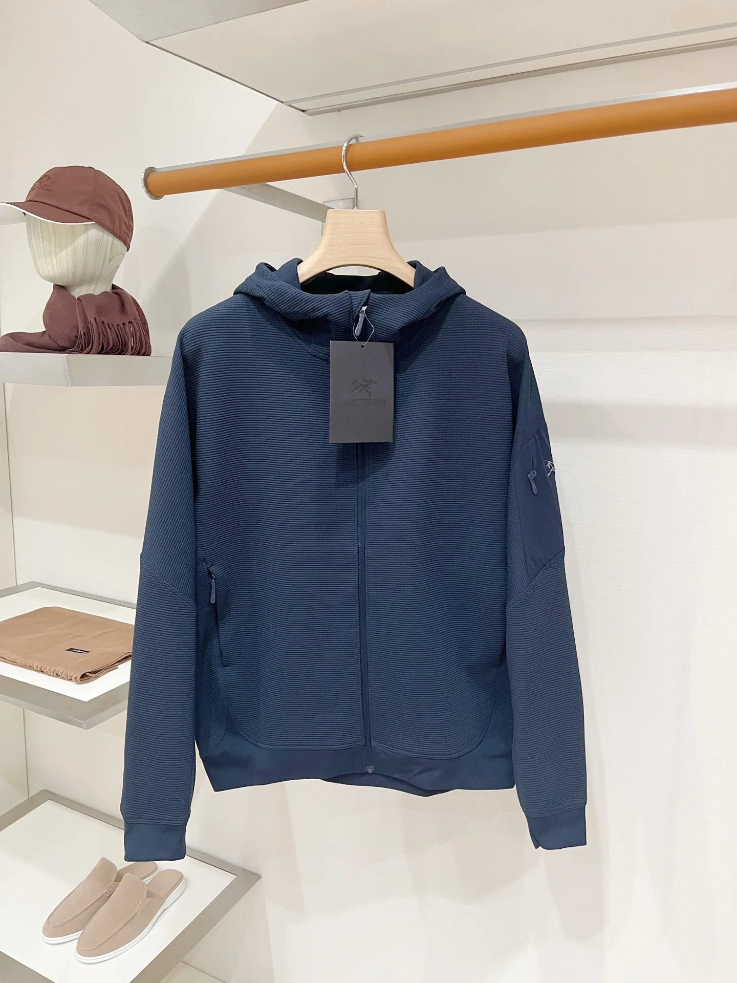ARC 27FW IETQYYE 001 집업후드