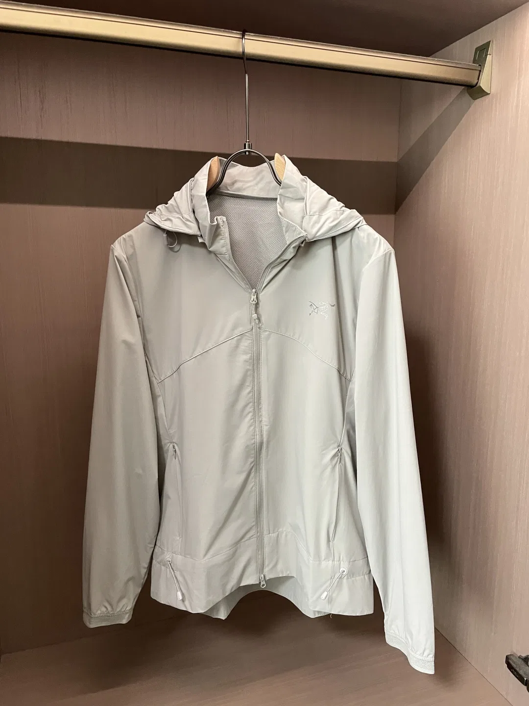 ARC 27FW KOCXIIW 001 윈드브레이커