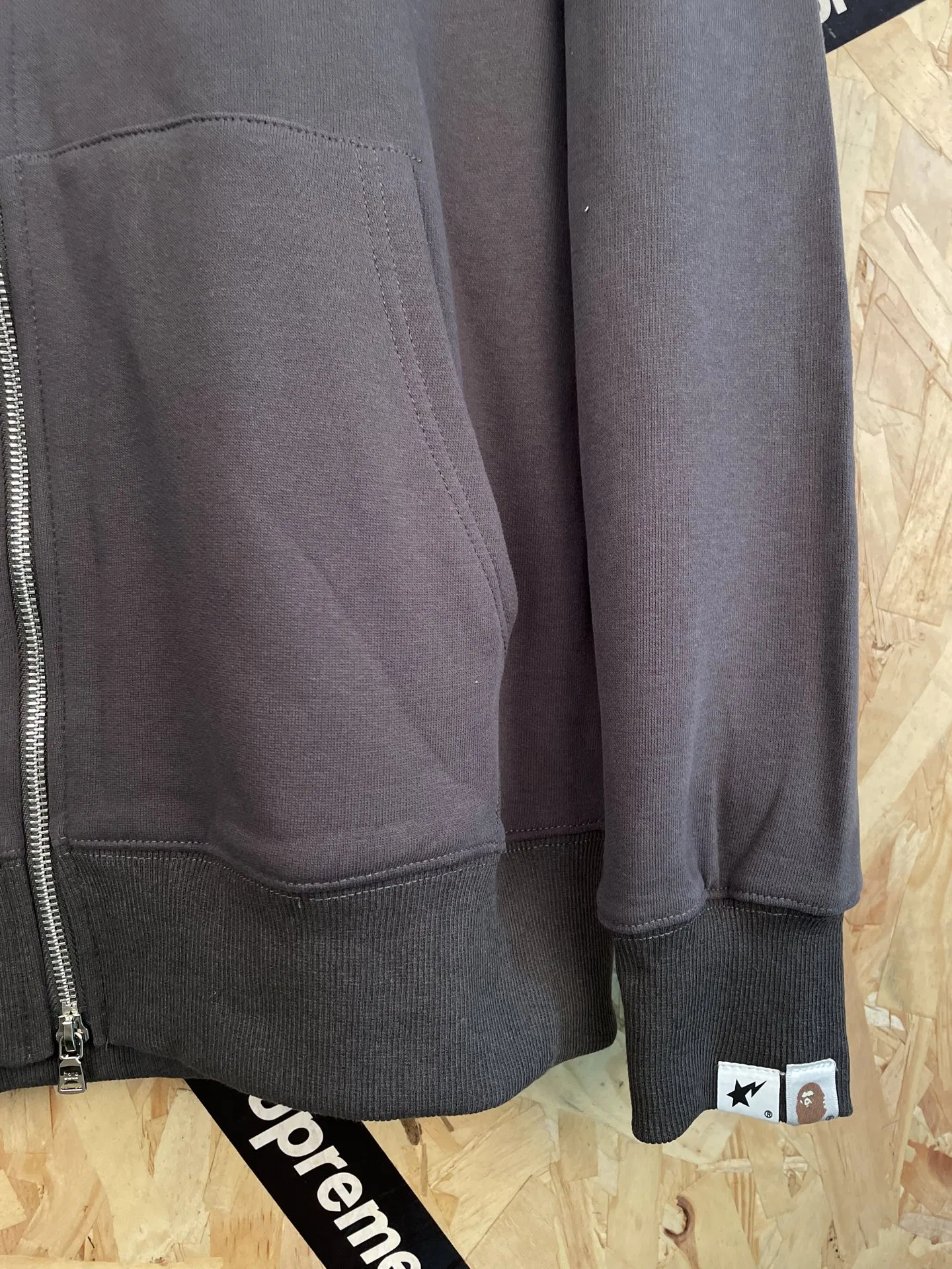 BAPE 27FW EYZUTRQ 002 집업후드 3