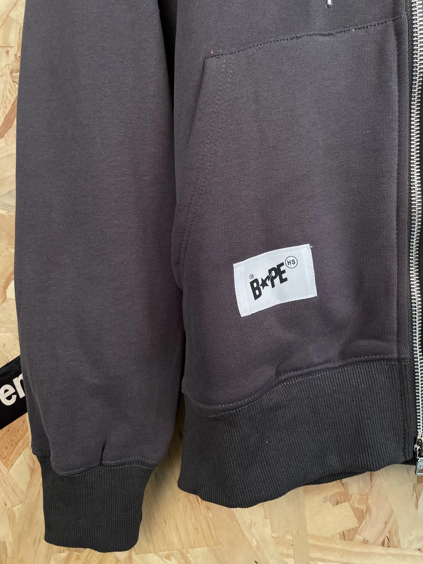 BAPE 27FW EYZUTRQ 002 집업후드 4