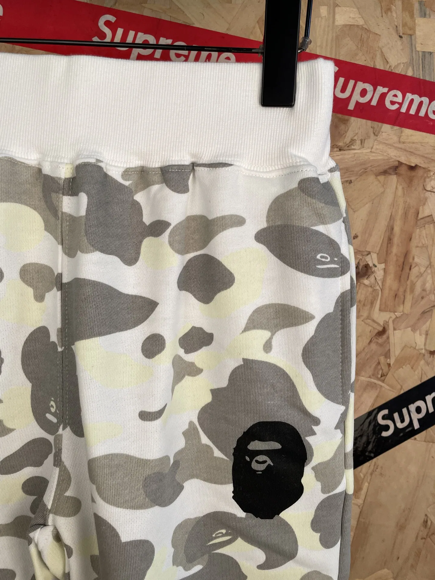 BAPE 27FW PGEXRVF 001 숏츠 4