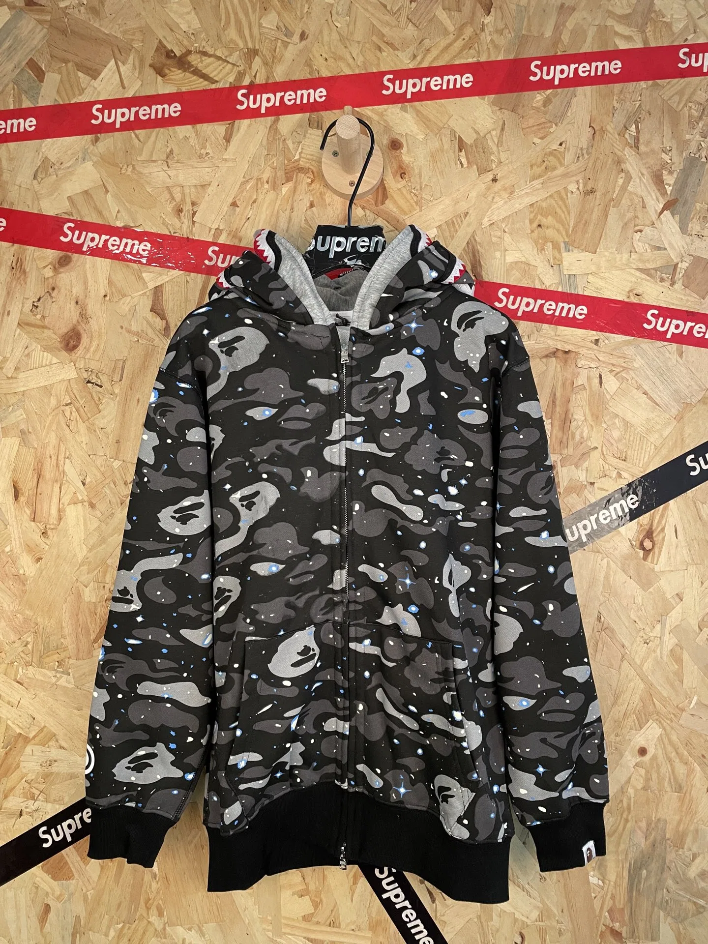 BAPE 27FW PGEXRVF 004 집업후드