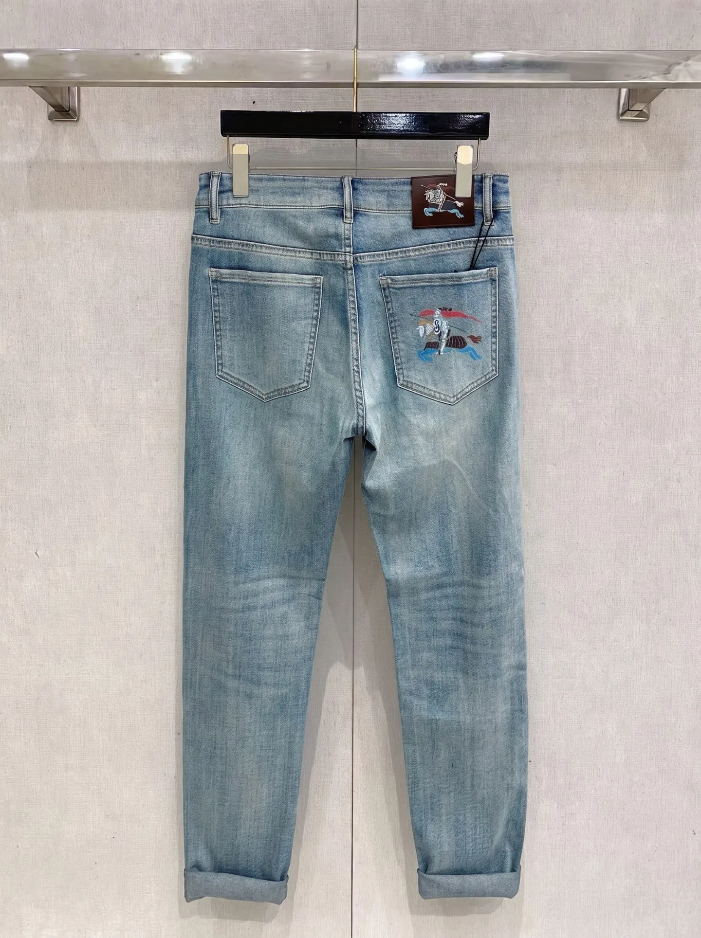 BBR 27FW FAJFYUF 019 데님팬츠 6