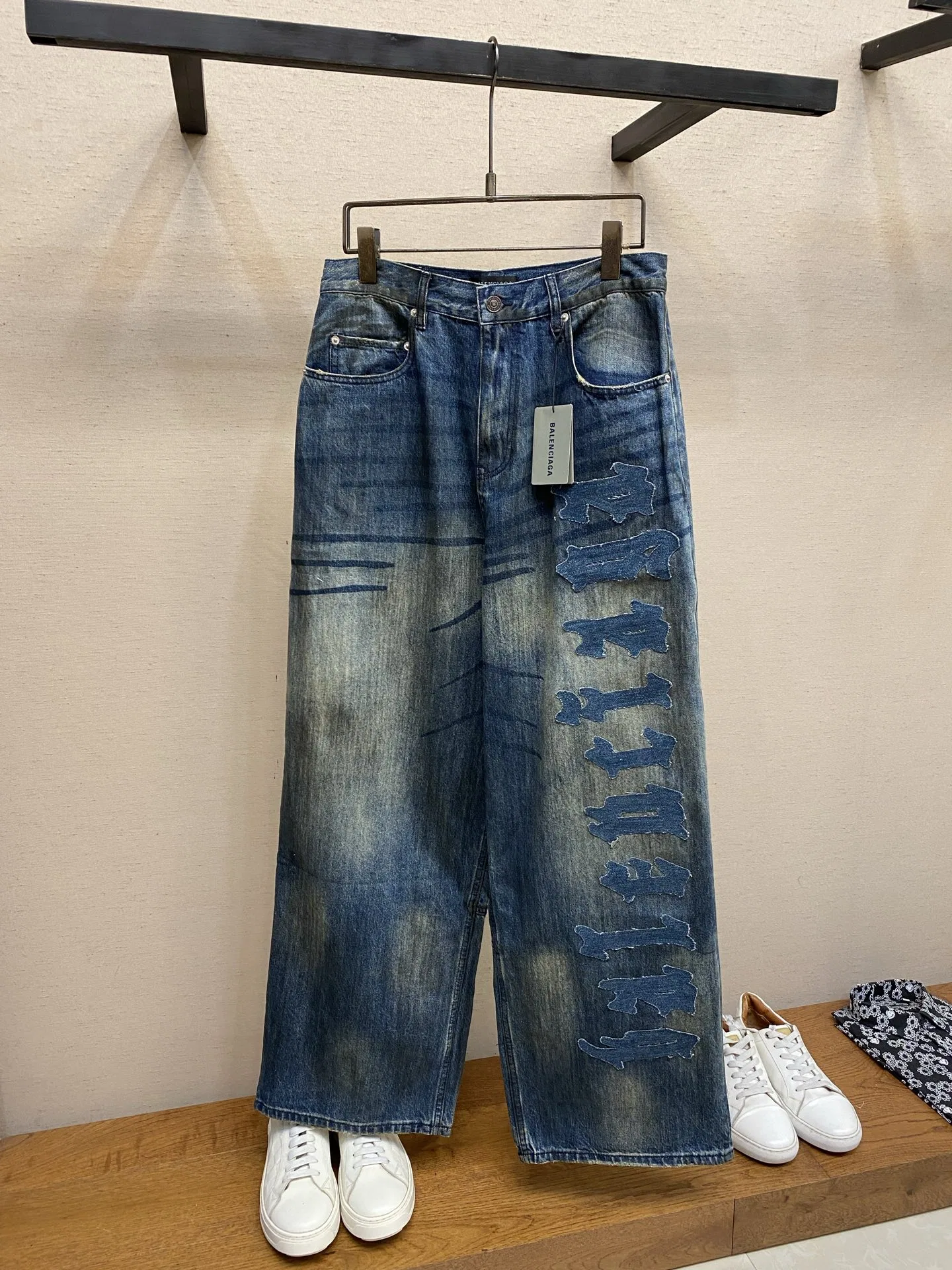BC 27FW HNBIRYD 003 데님팬츠