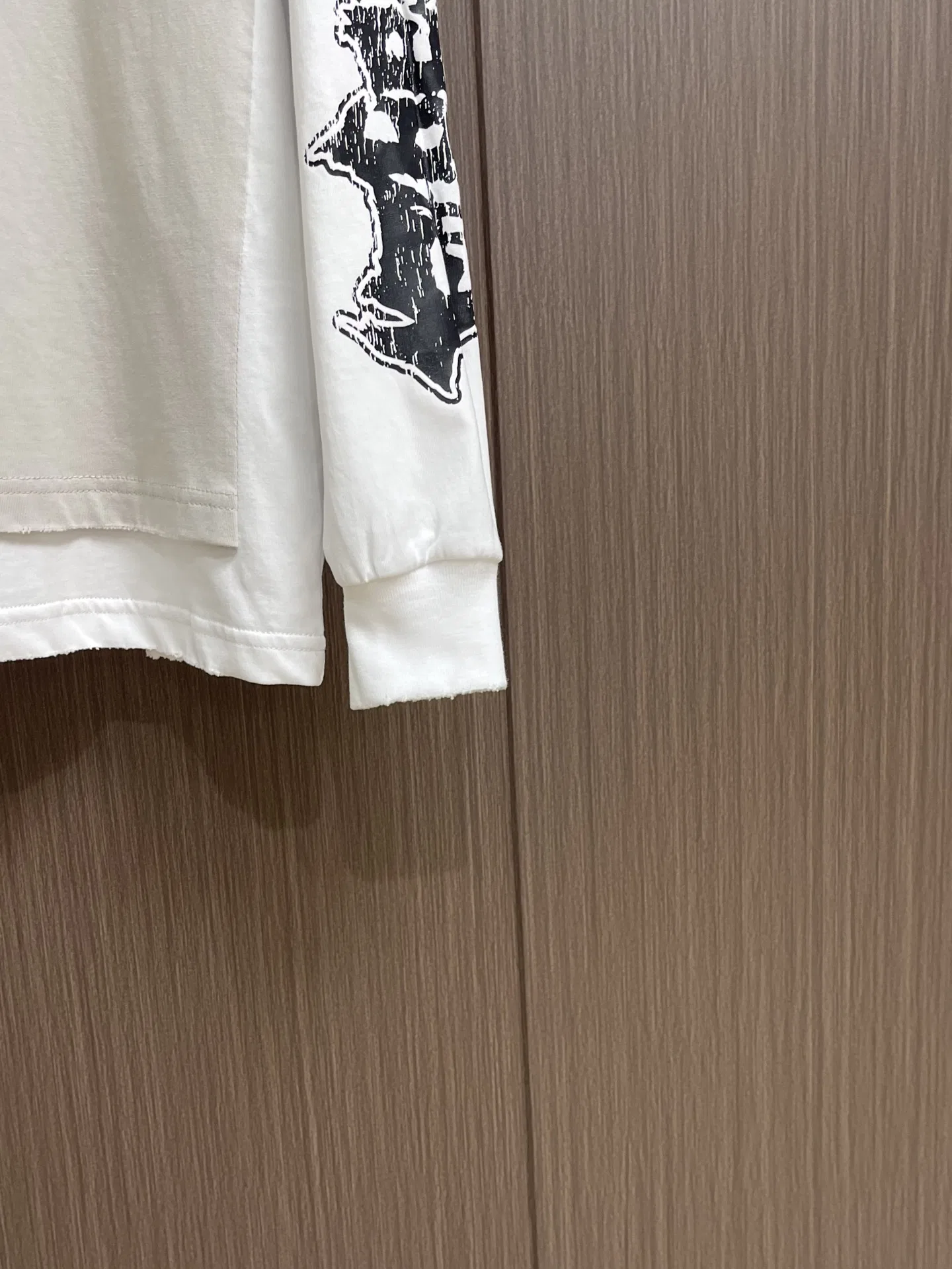 BC 27FW HNBIRYD 012 롱슬리브 6
