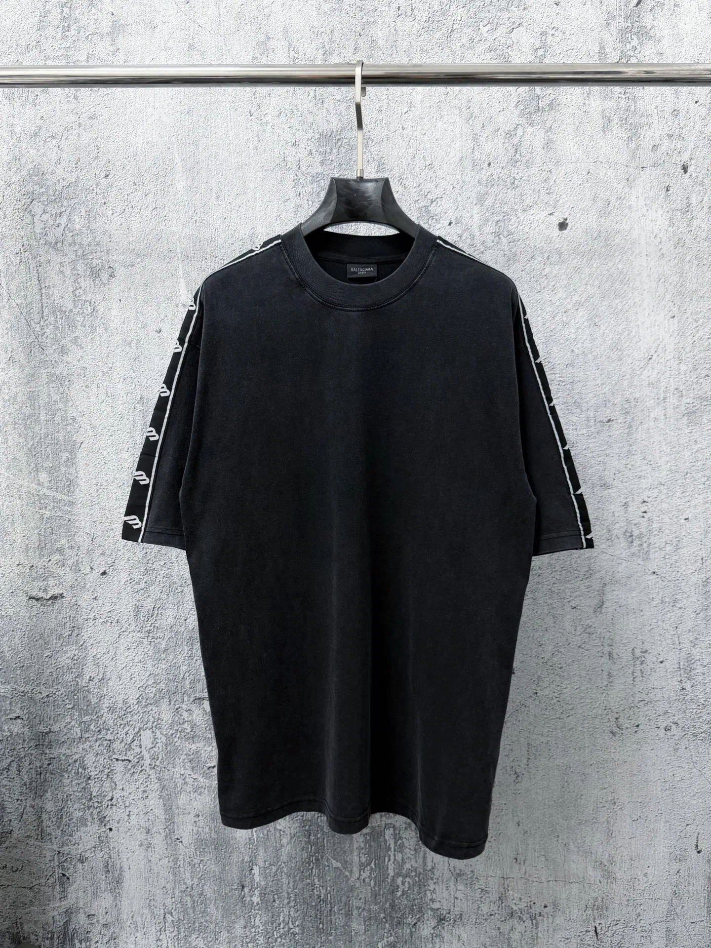 BC 27FW IAQGJNR 028 반팔티셔츠