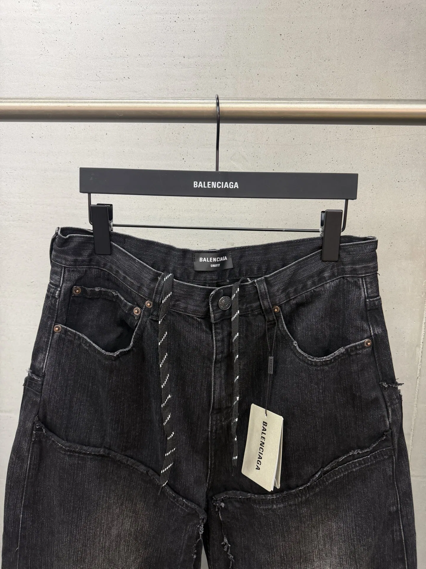 BC 27FW IAQGJNR 045 데님팬츠 3