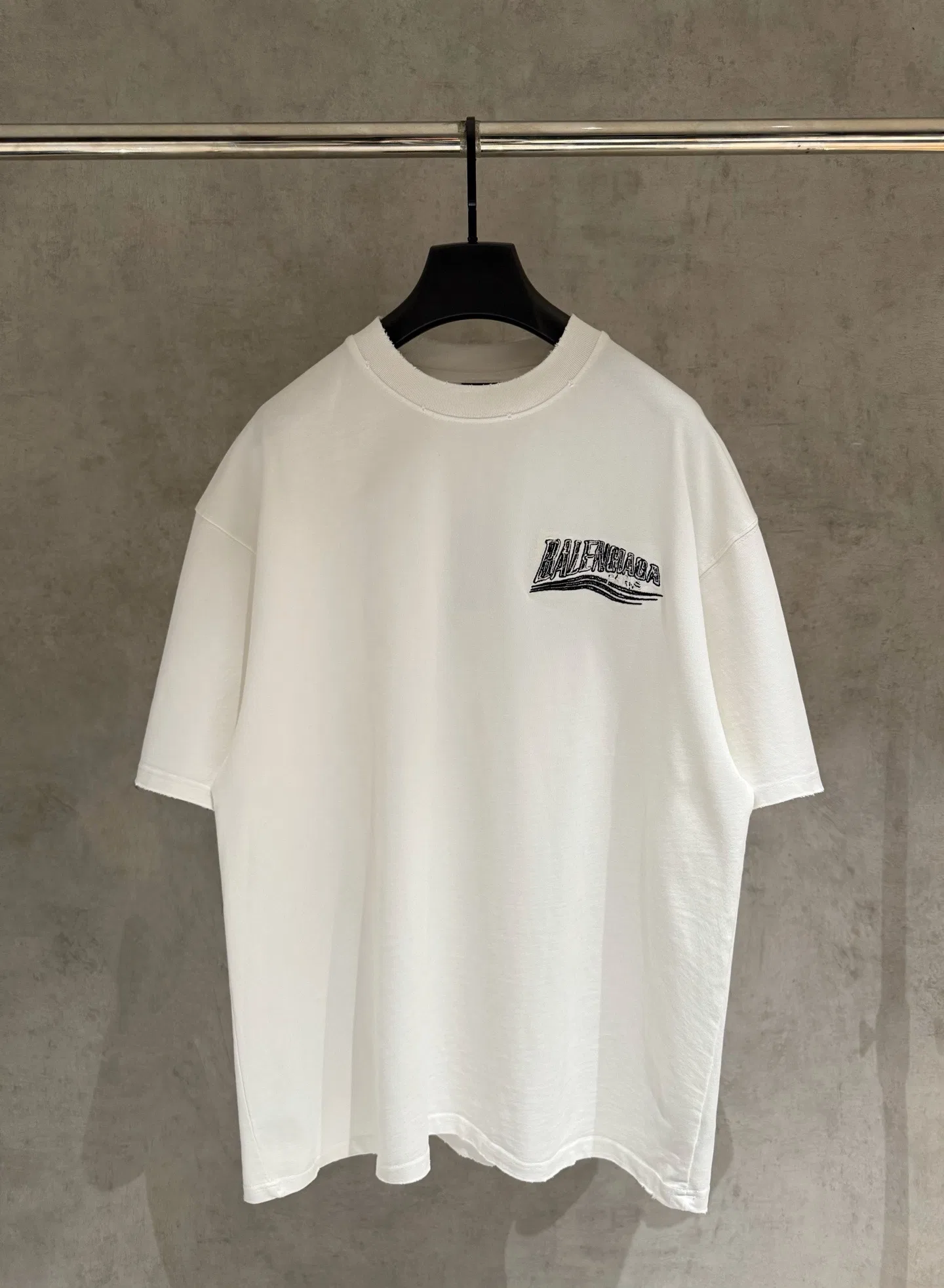 BC 27FW QIKMWCX 001 반팔티셔츠