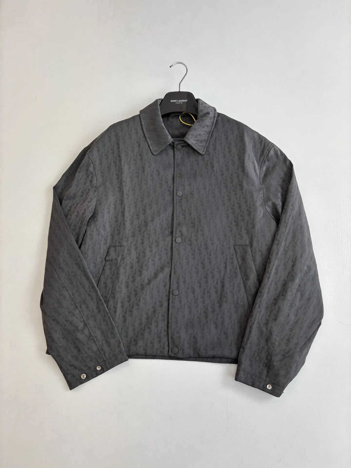 DIO 27FW ACKCRLQ 002 자켓 3
