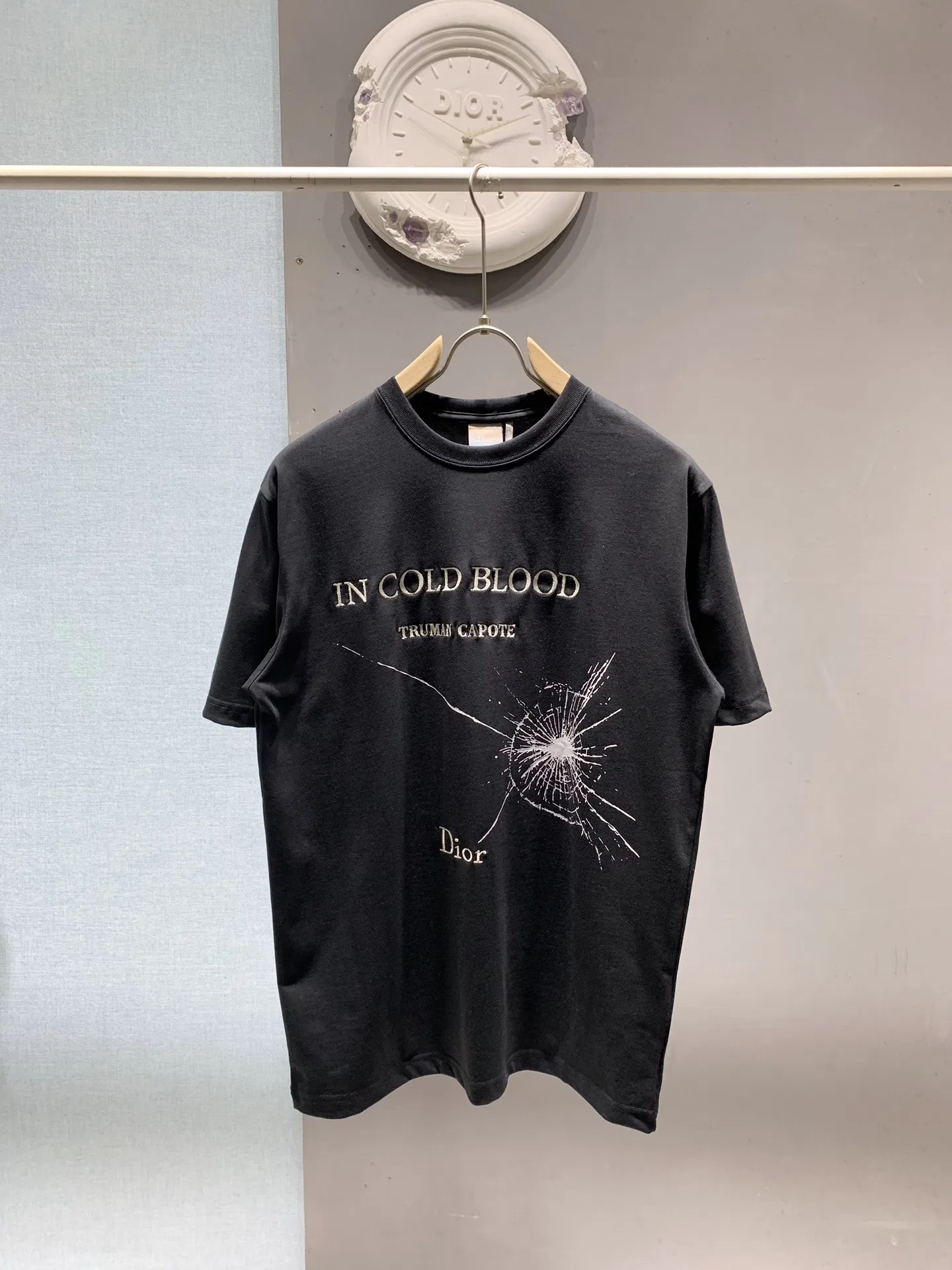 DIO 27FW ACKCRLQ 007 반팔티셔츠