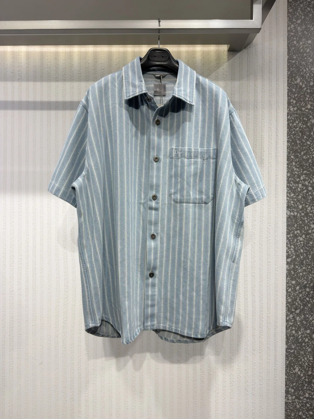 DIO 27FW EJCBGEH 010 반팔셔츠