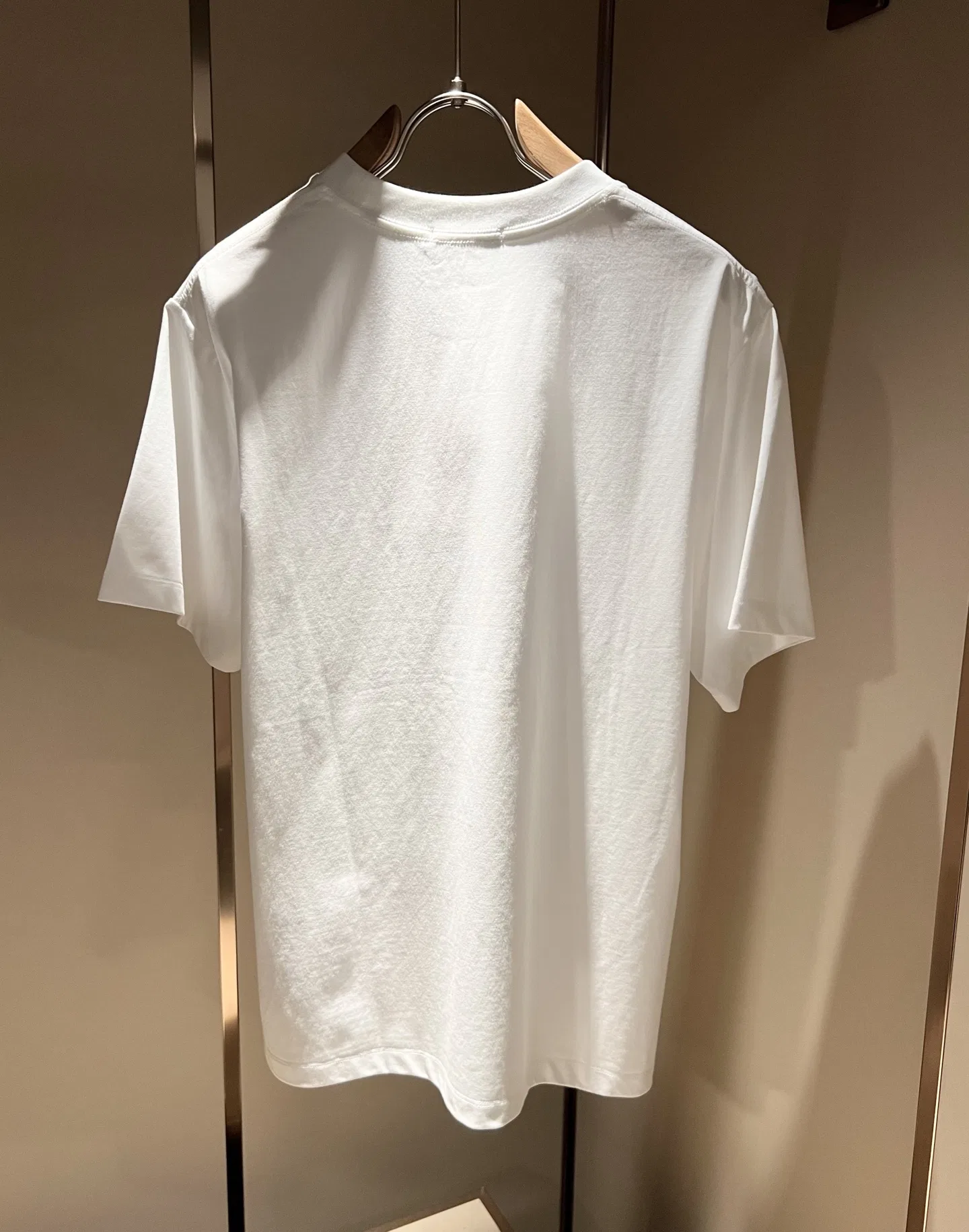 DIO 27FW EVVIHGY 001 반팔티셔츠 3