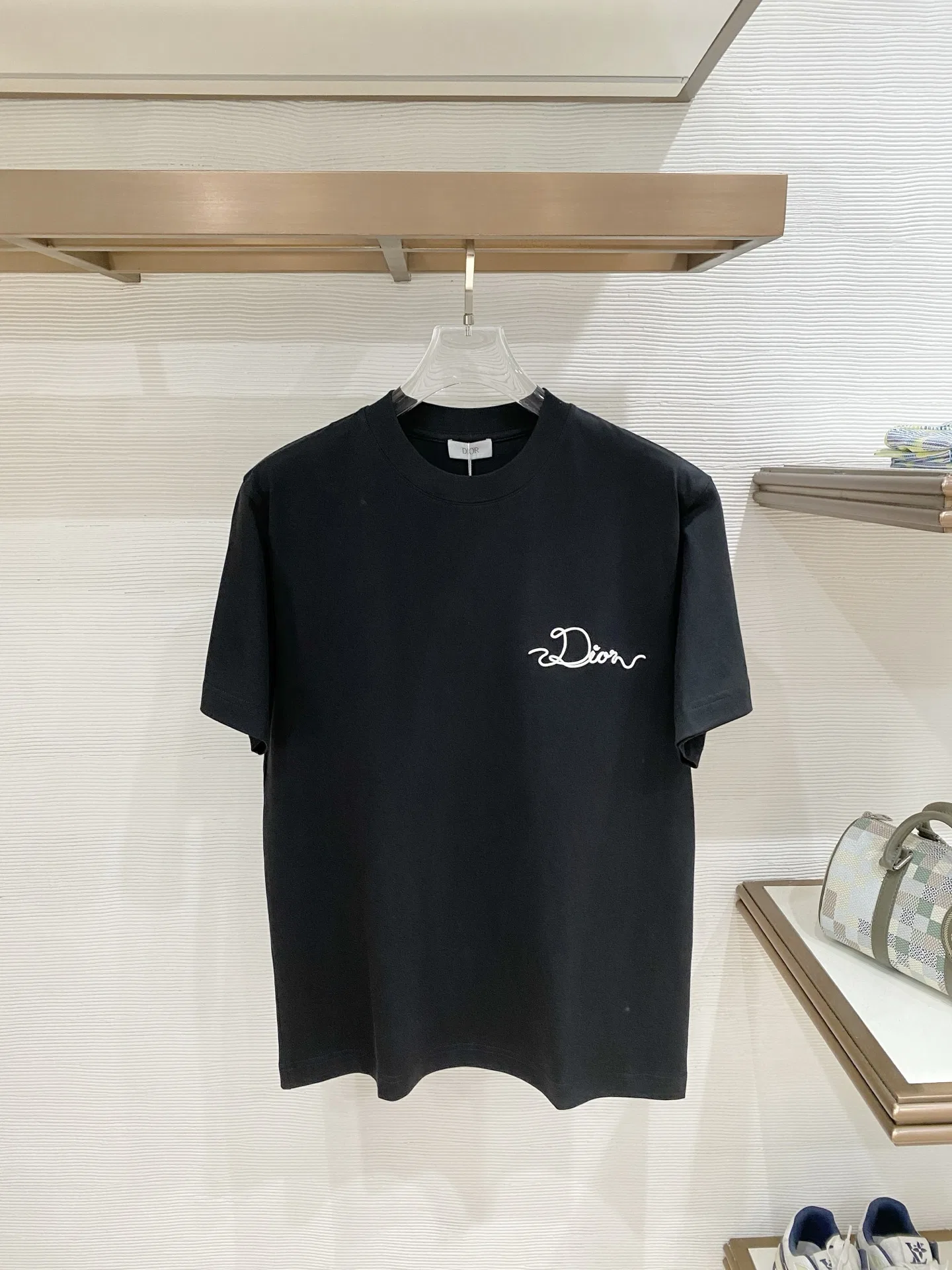 DIO 27FW EVVIHGY 012 반팔티셔츠