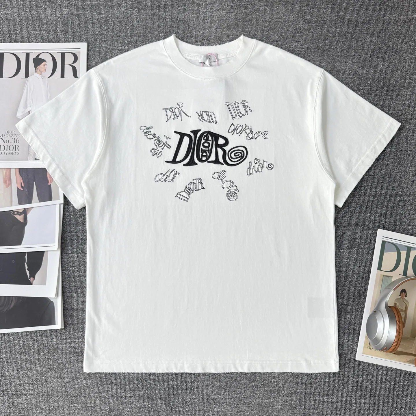 DIO 27FW KXAHBPC 037 반팔티셔츠