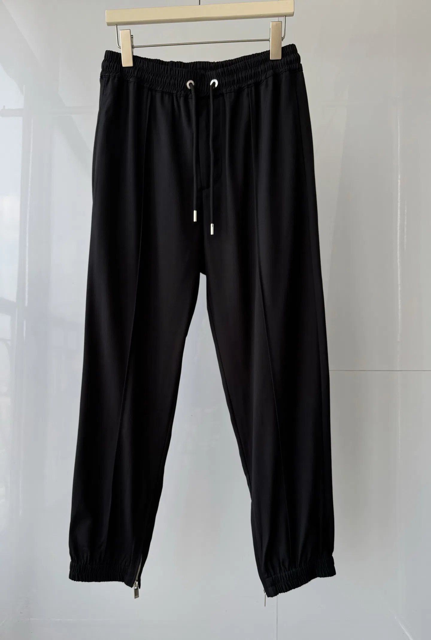 DIO 27FW NPFEAED 001 스웻팬츠