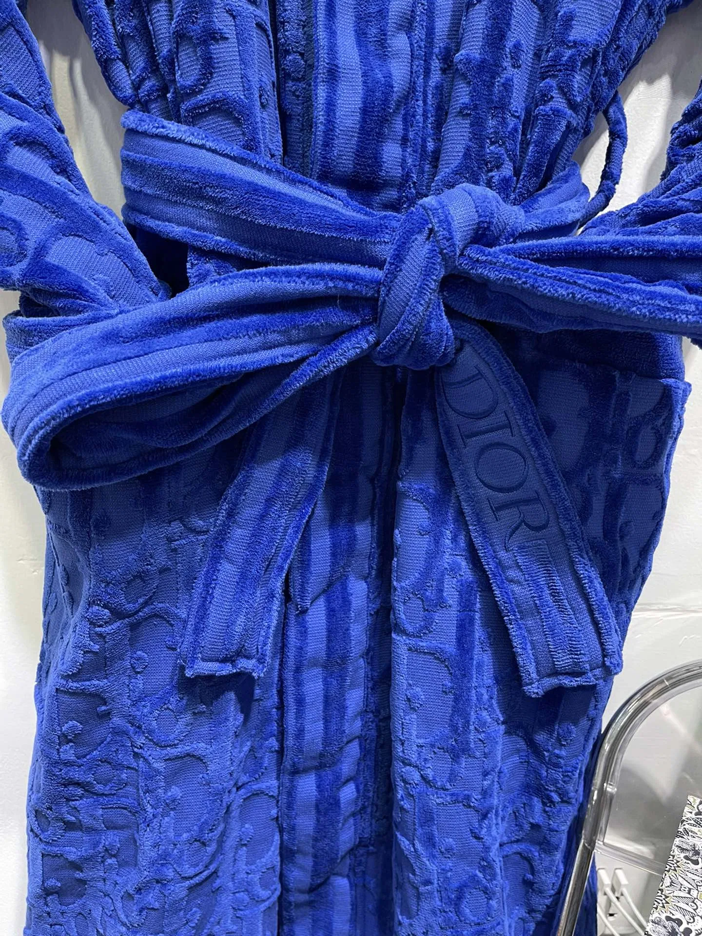 DIO 27FW OJOMUZF 001 가운 3