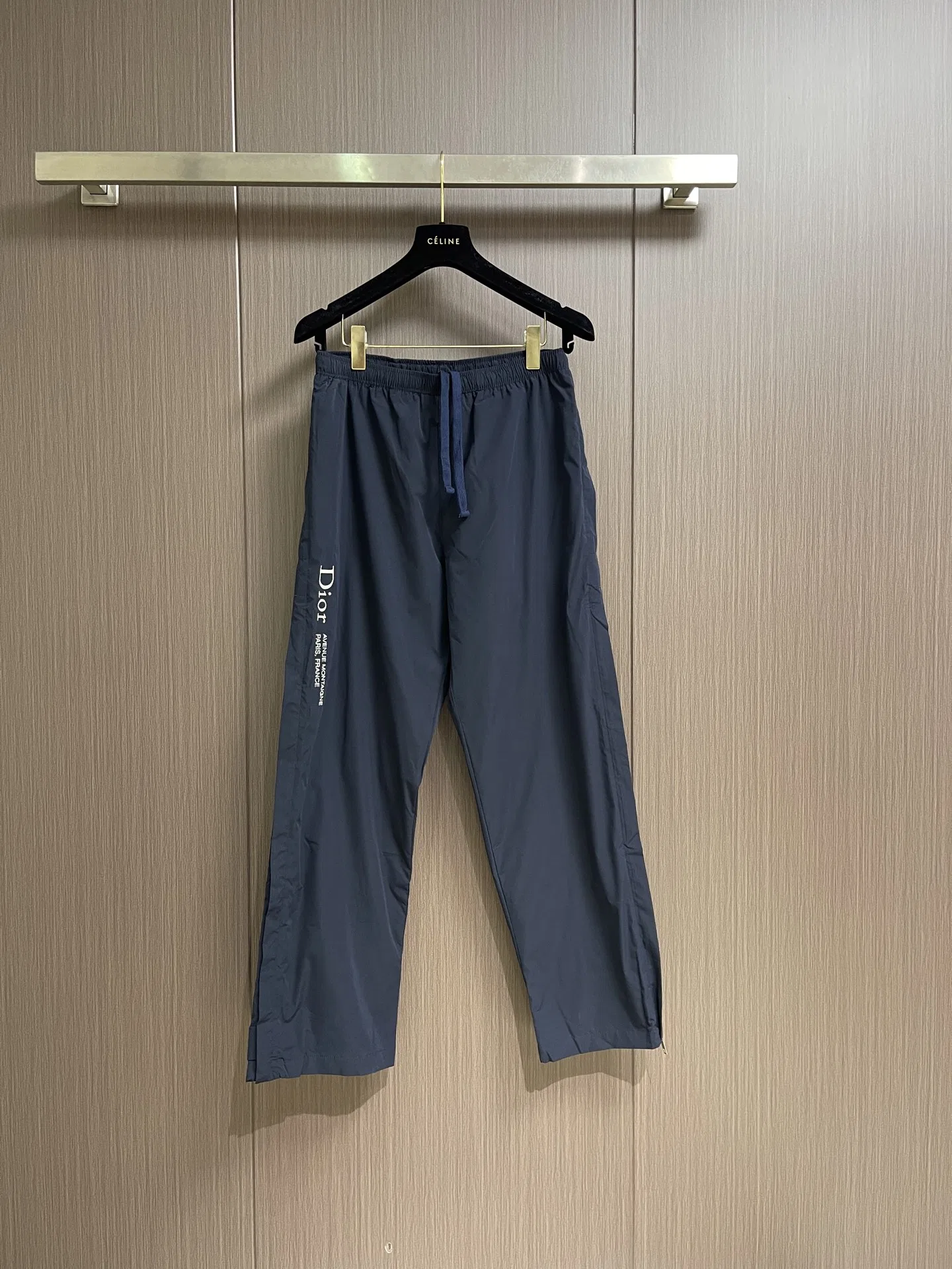 DIO 27FW OUNYZGO 014 트랙팬츠