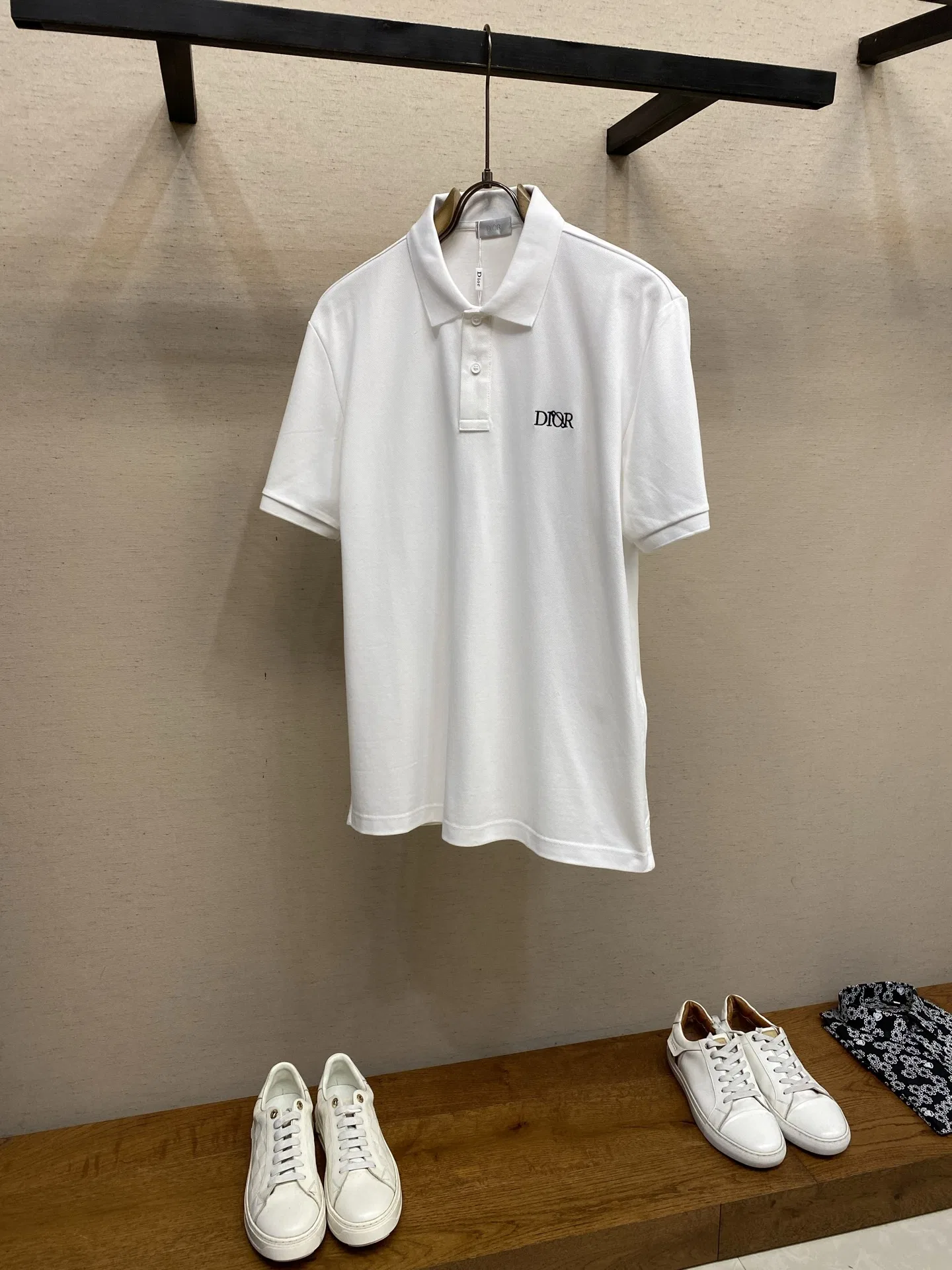 DIO 27FW OUNYZGO 038 폴로반팔티셔츠