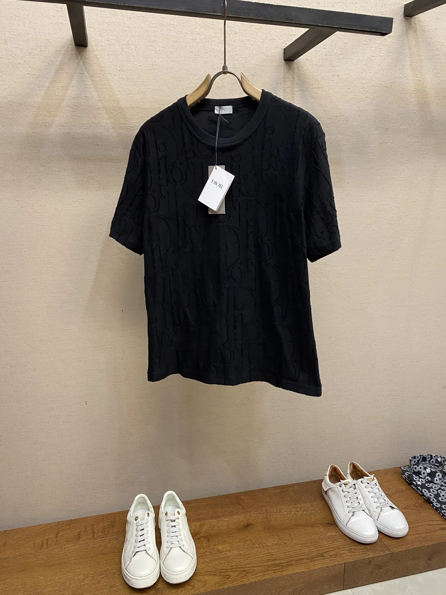 DIO 27FW OUNYZGO 049 반팔티셔츠