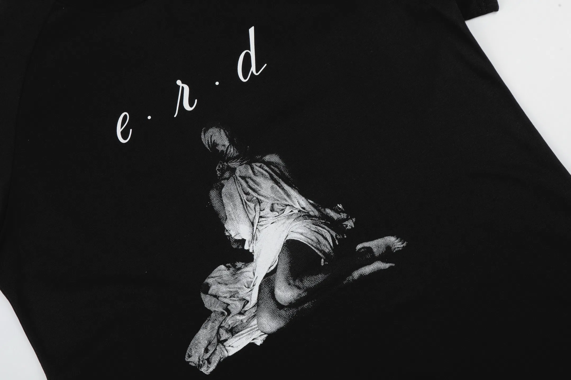 ERD 27FW WVCPAYN 001 반팔티셔츠 4