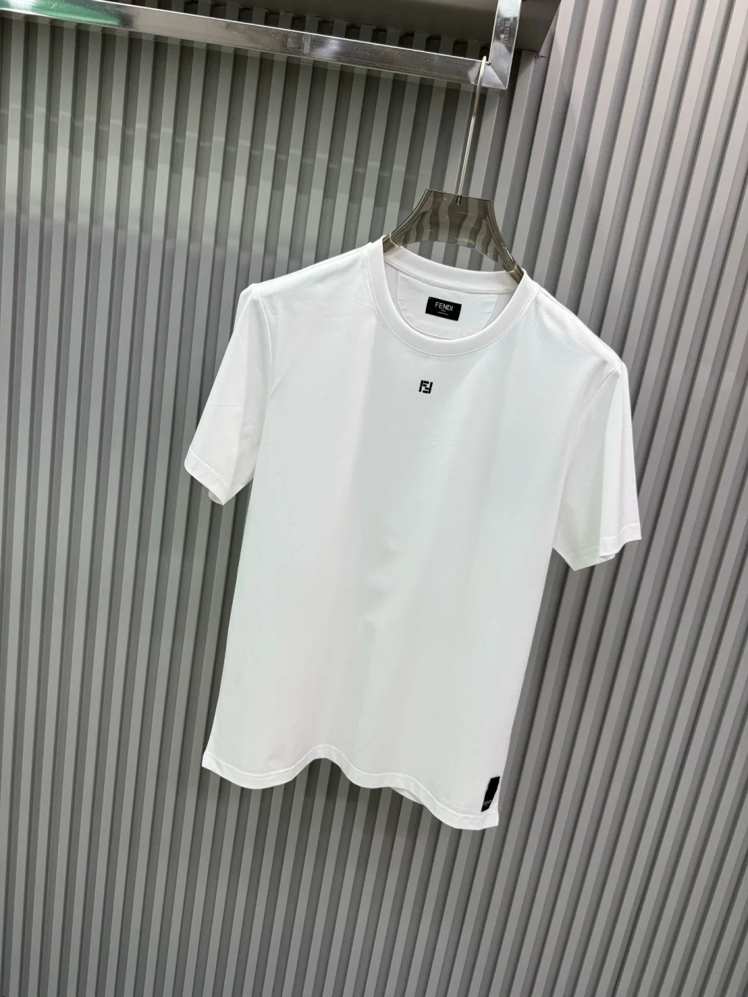 FEN 27FW CAFYNRN 004 반팔티셔츠 3