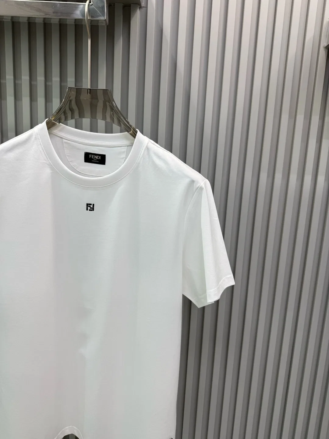 FEN 27FW CAFYNRN 004 반팔티셔츠 4