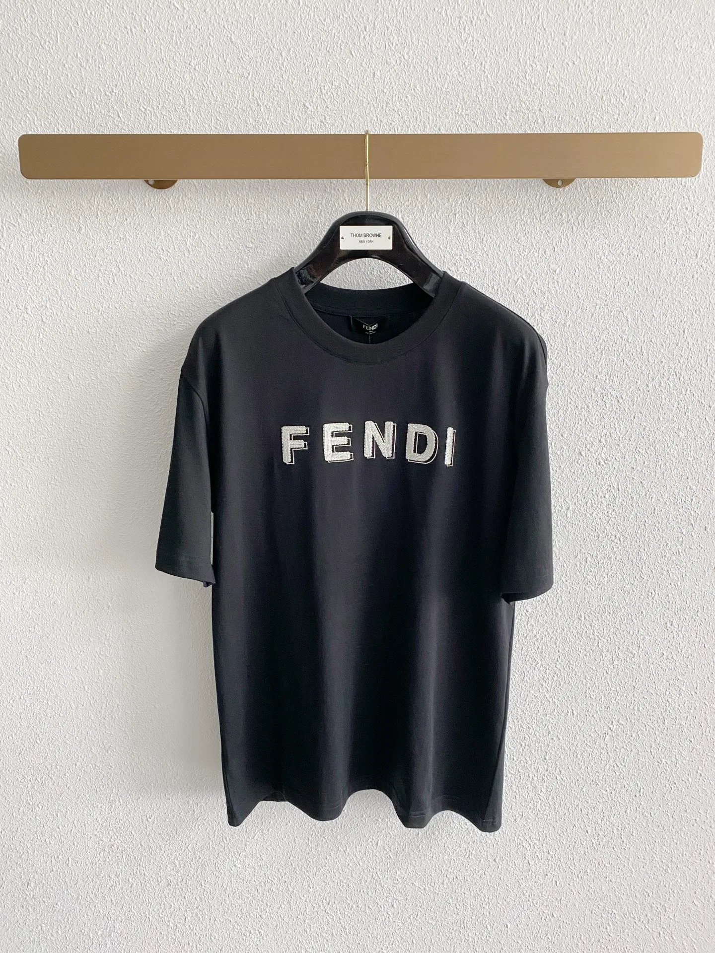 FEN 27FW CAFYNRN 005 반팔티셔츠