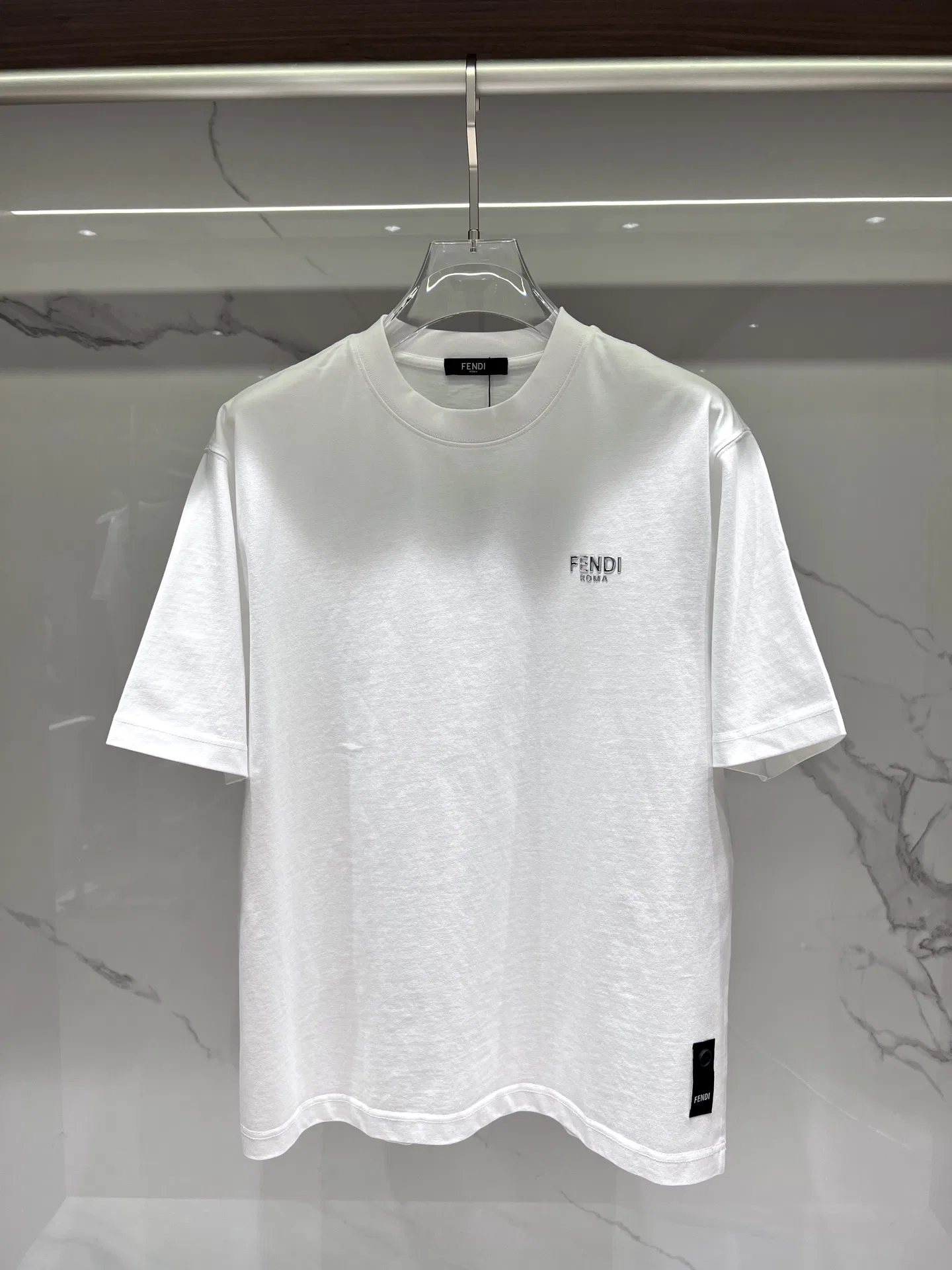 FEN 27FW CAFYNRN 007 반팔티셔츠