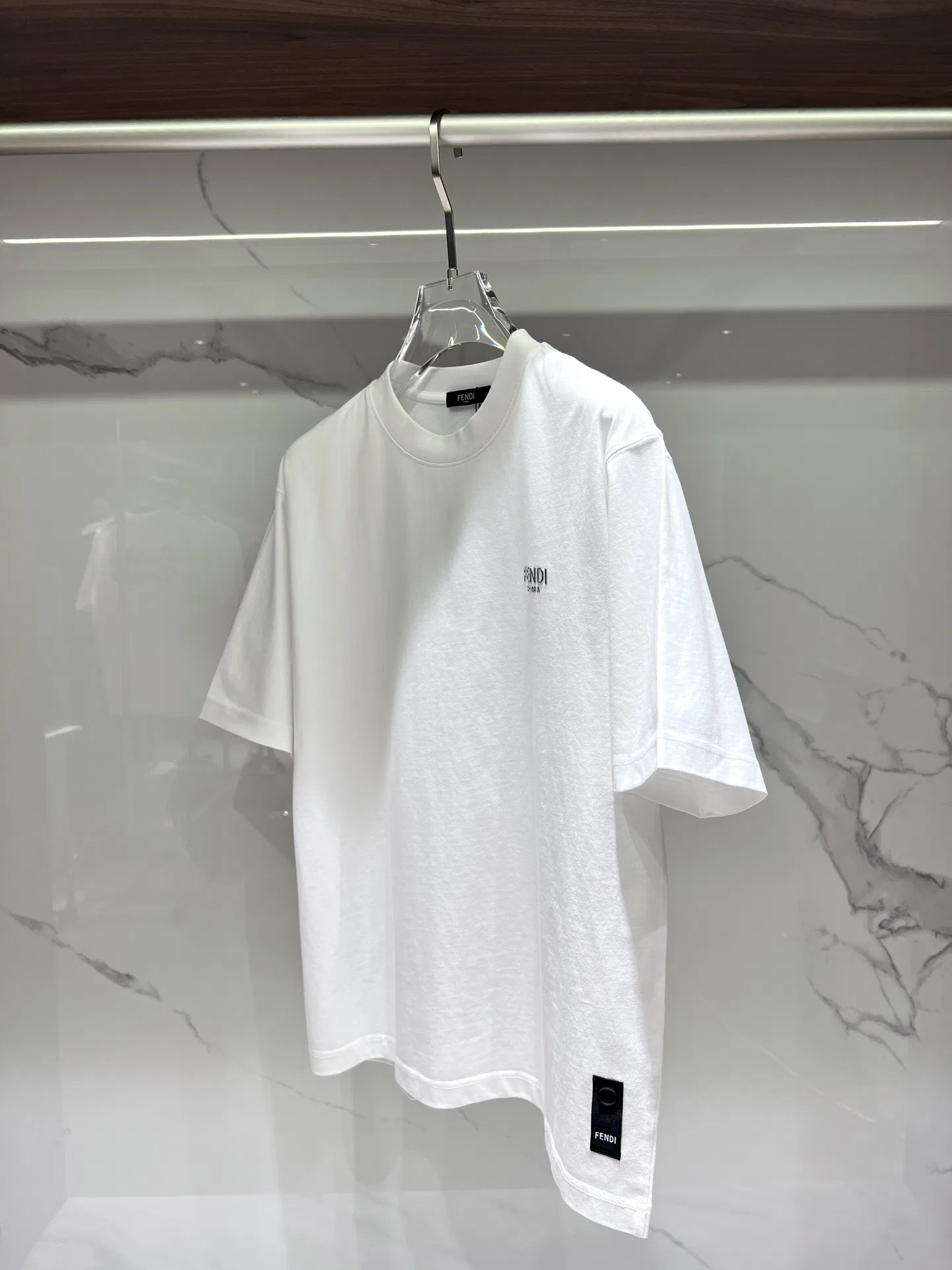FEN 27FW CAFYNRN 007 반팔티셔츠 6