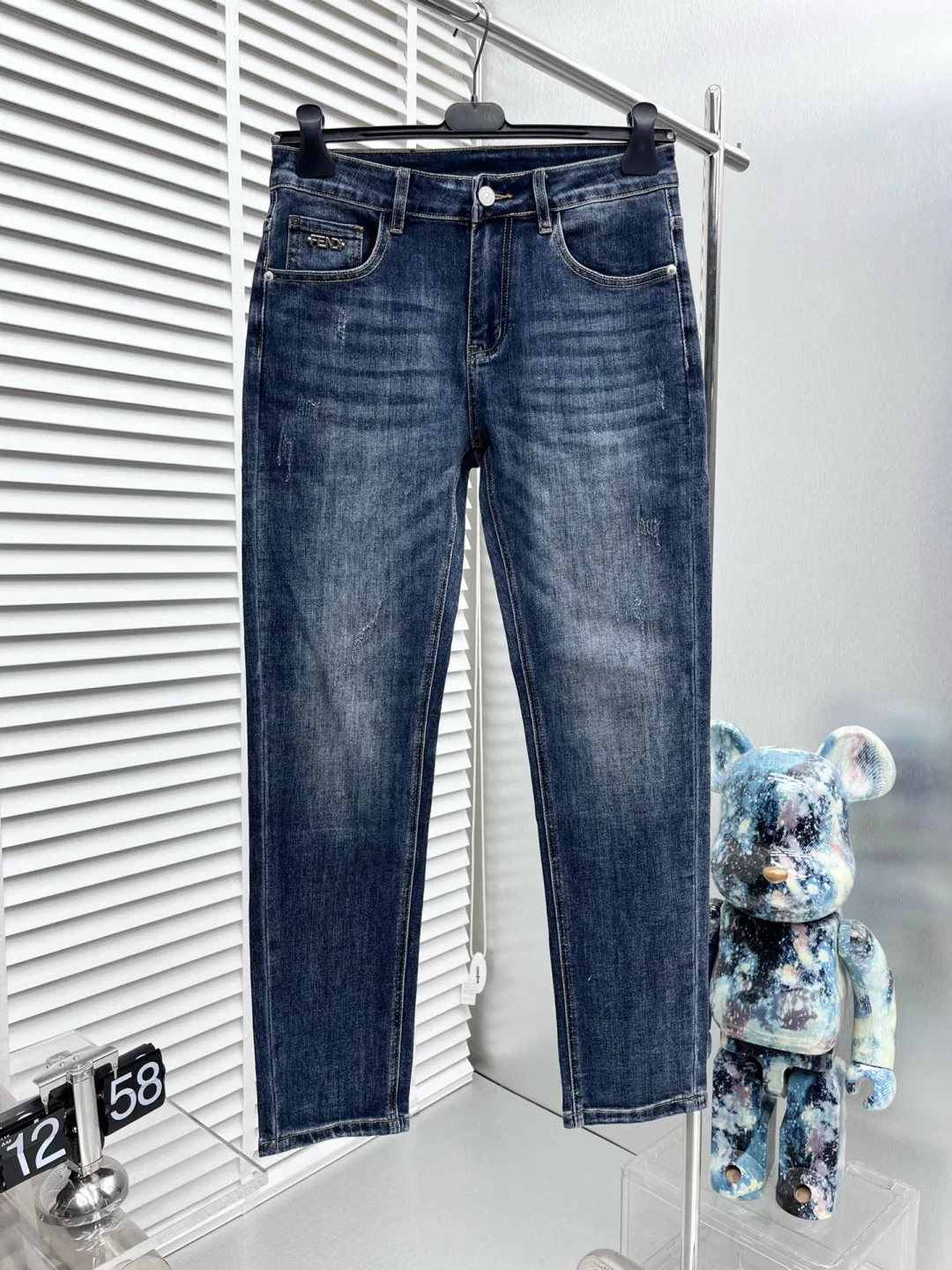 FEN 27FW CAFYNRN 010 데님팬츠