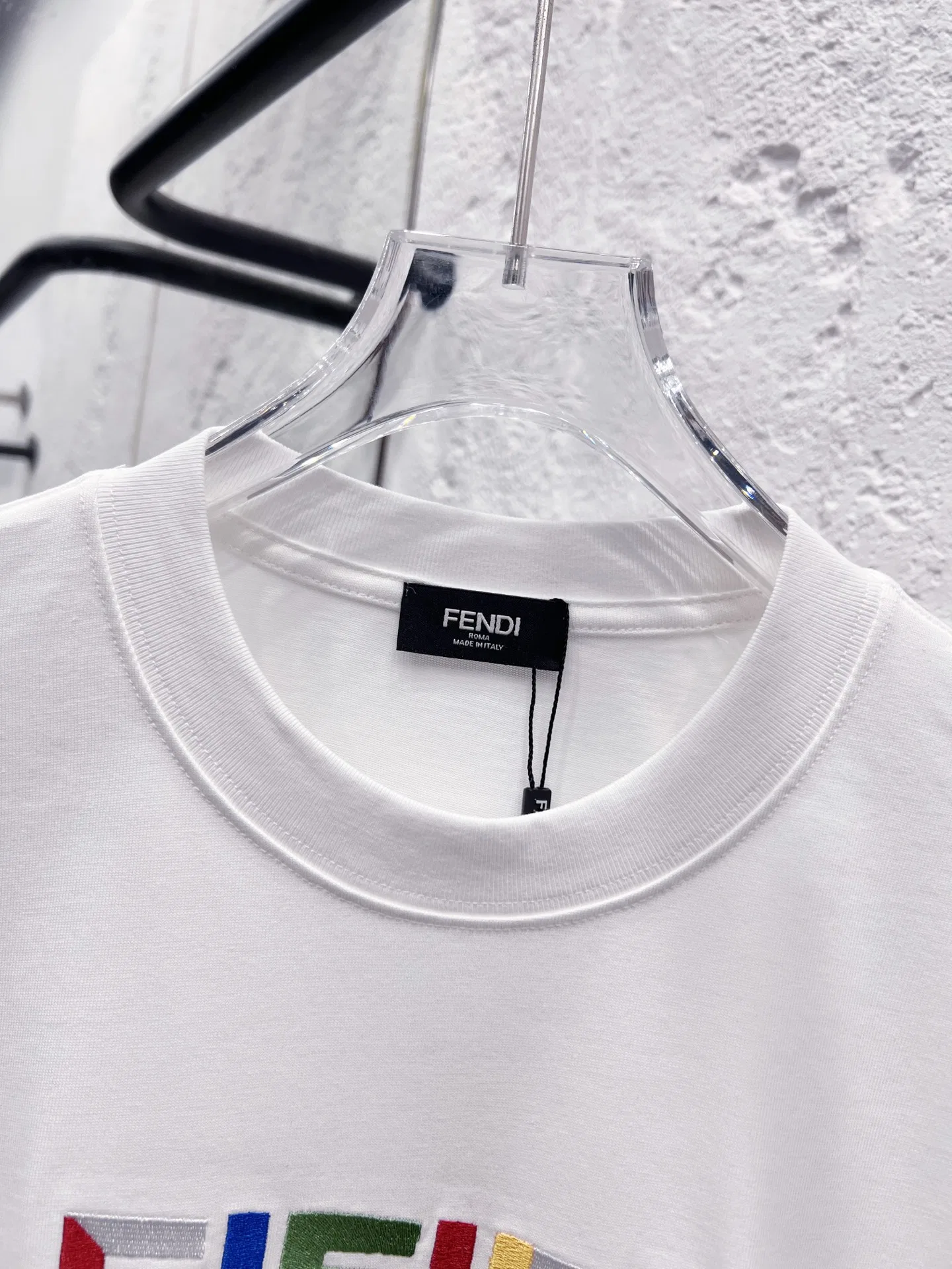 FEN 27FW EIZFWRE 002 반팔티셔츠 4