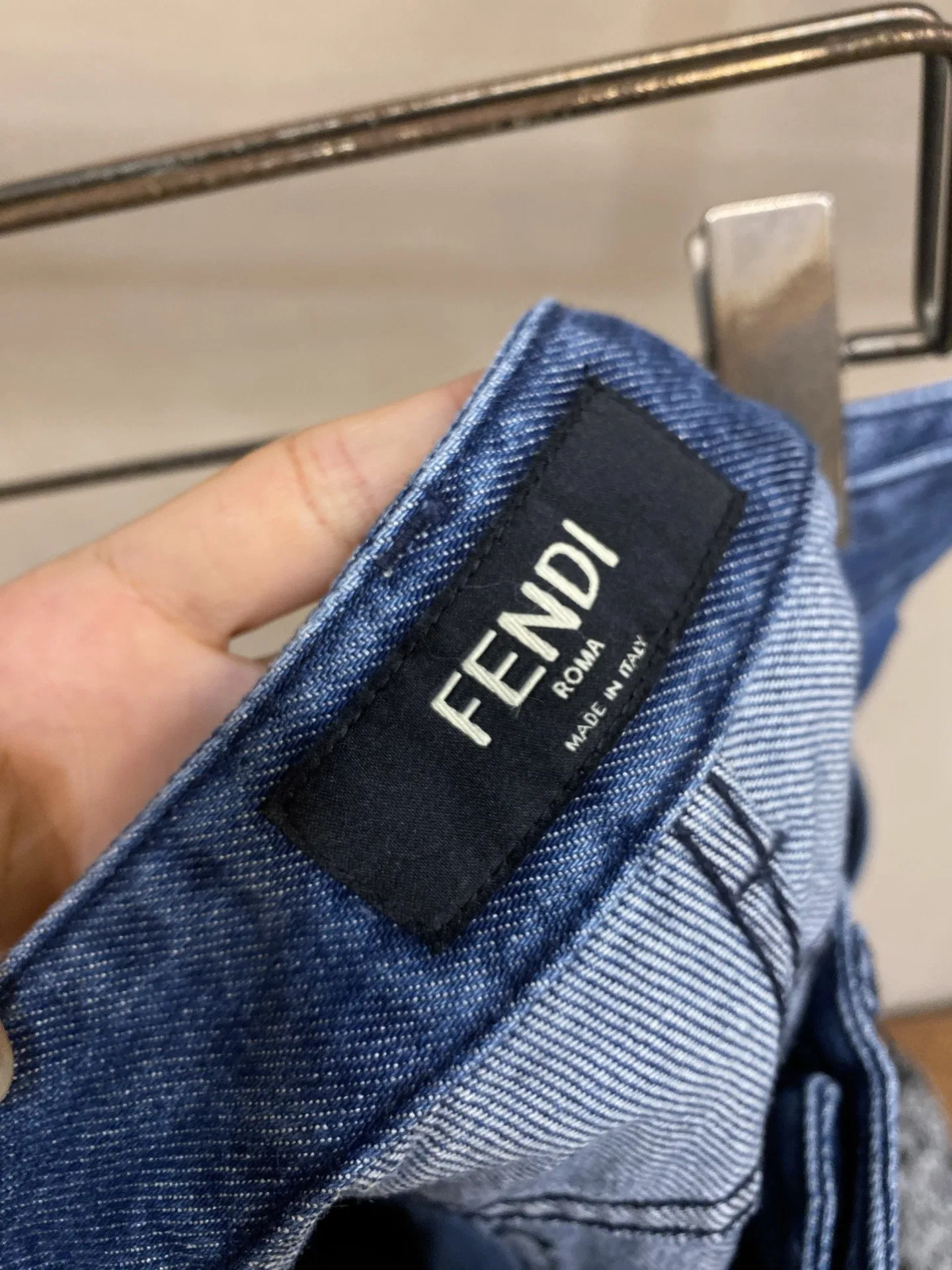 FEN 27FW KJARXSO 001 데님팬츠 3