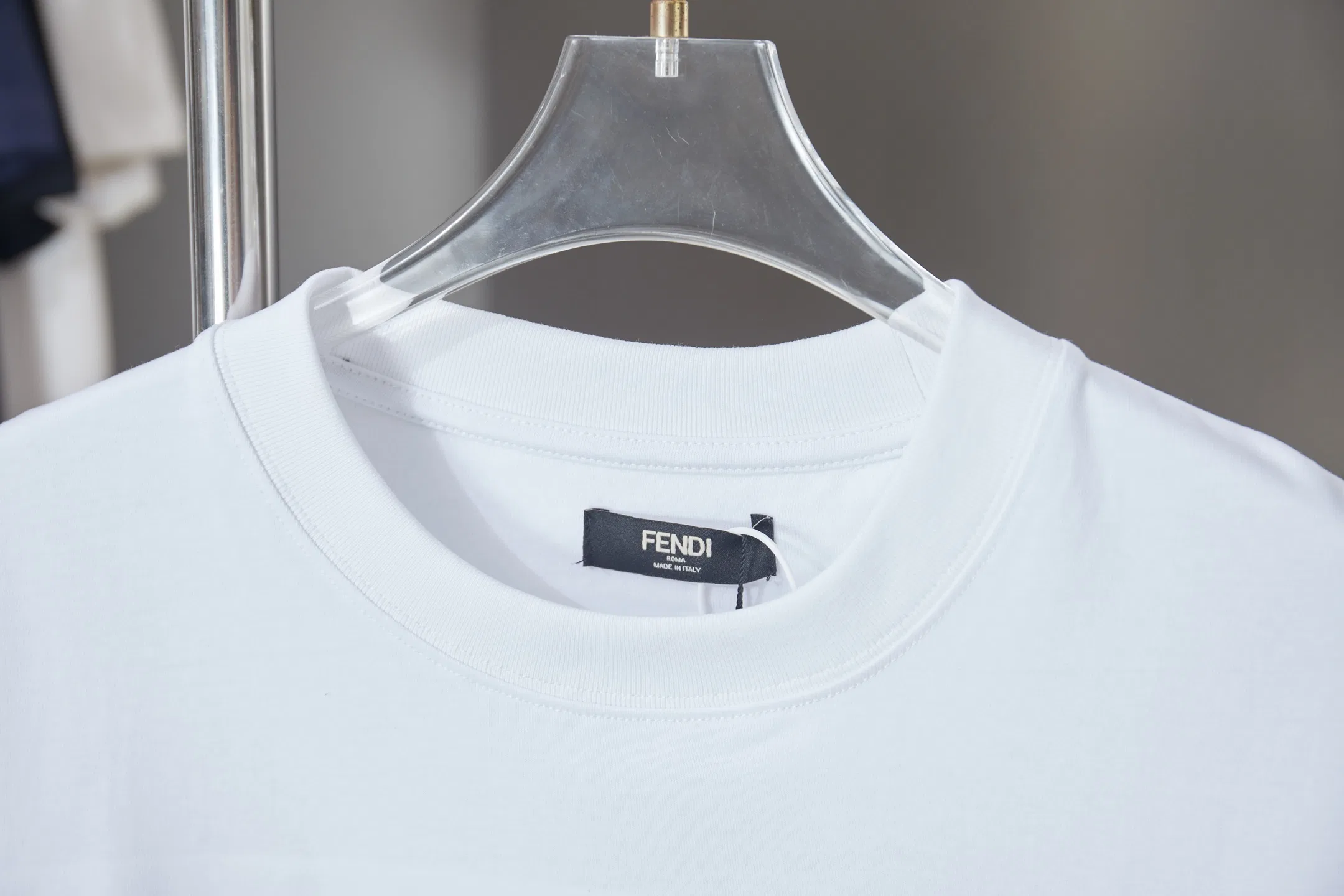 FEN 27FW NSRKZIK 001 반팔티셔츠 3