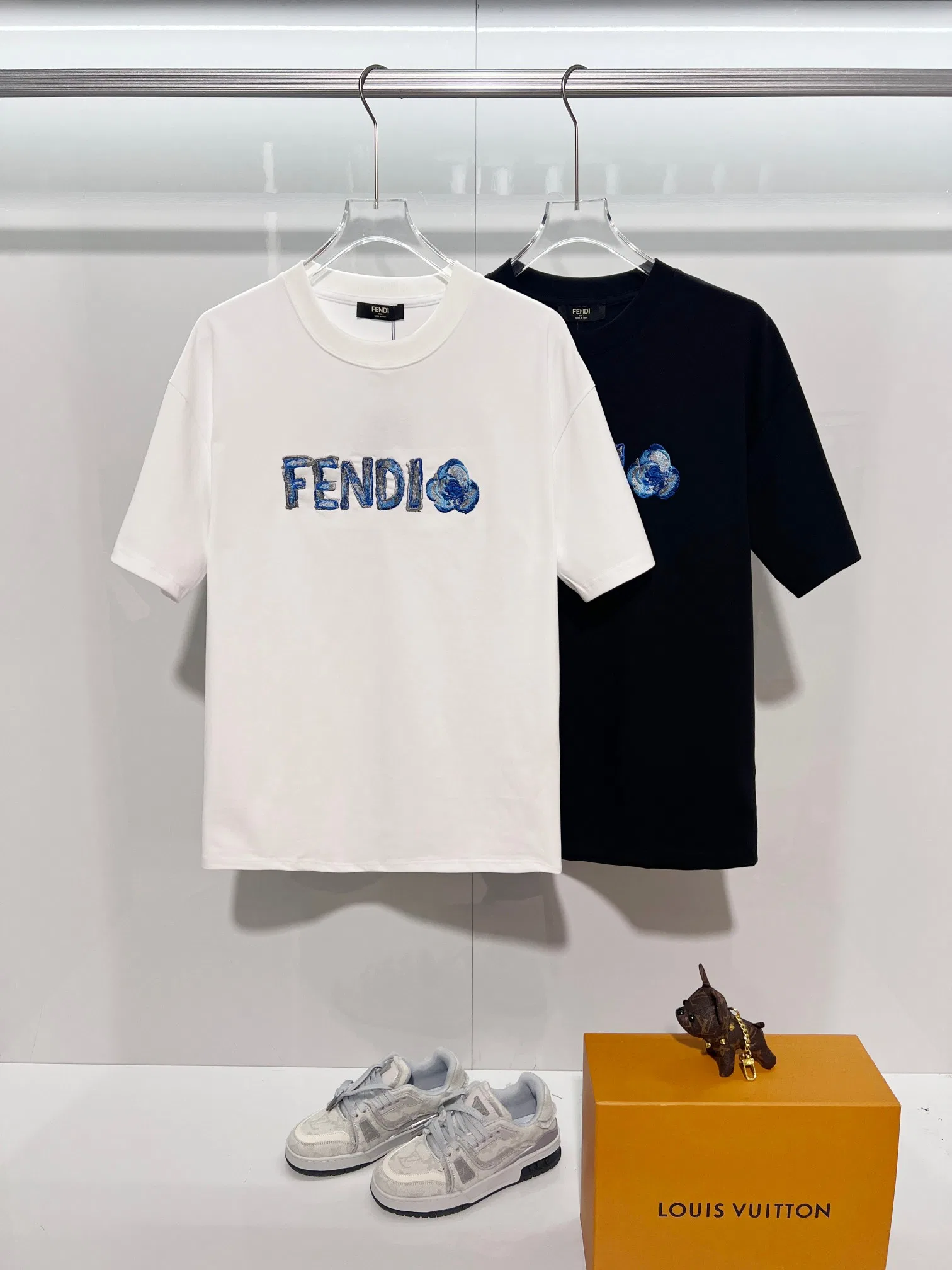 FEN 27FW QFHVEOW 020 반팔티셔츠 6