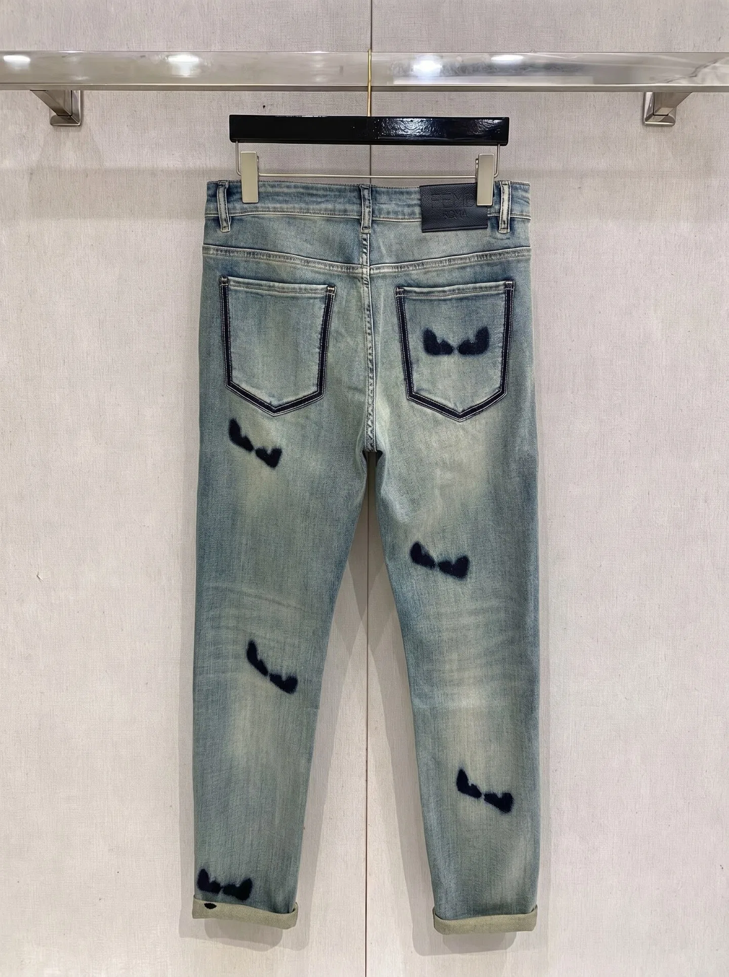FEN 27FW QFHVEOW 029 데님팬츠 6