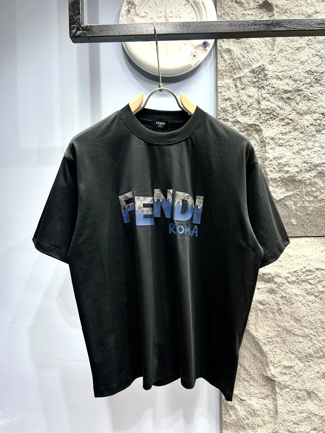FEN 27FW SRAQKJB 009 반팔티셔츠
