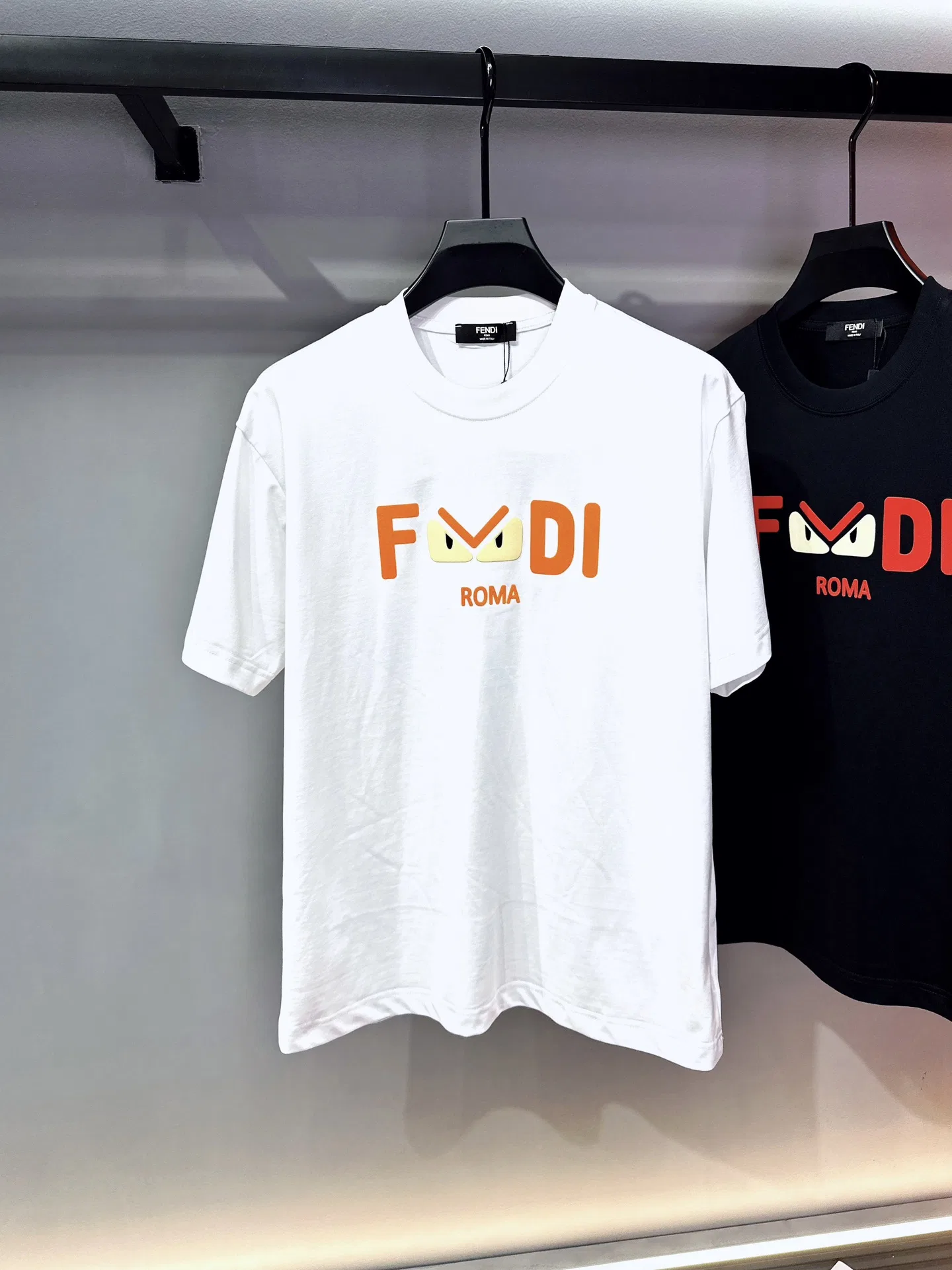 FEN 27FW UUDATRQ 004 반팔티셔츠