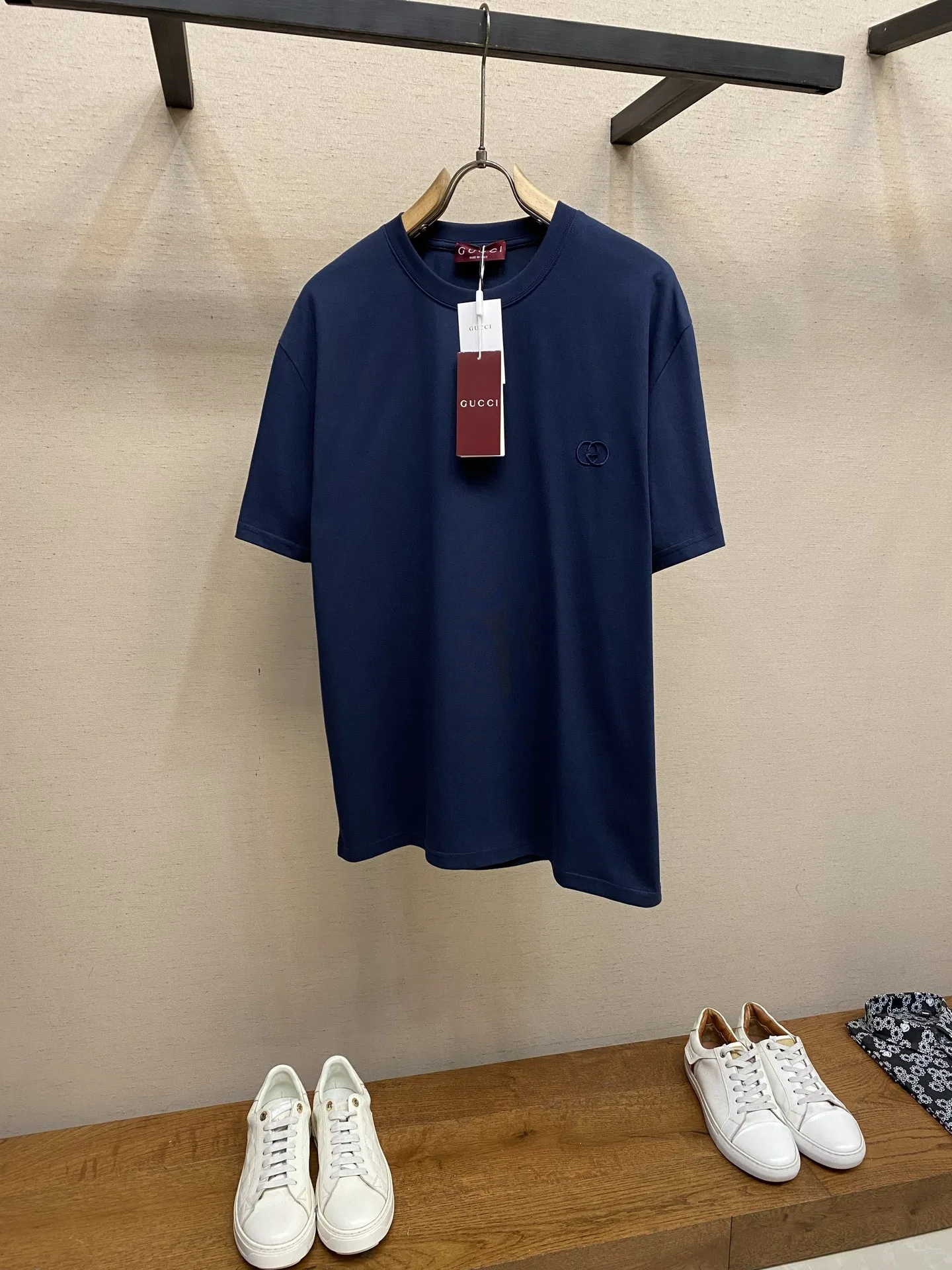 GU 27FW IWRCRKB 011 반팔티셔츠